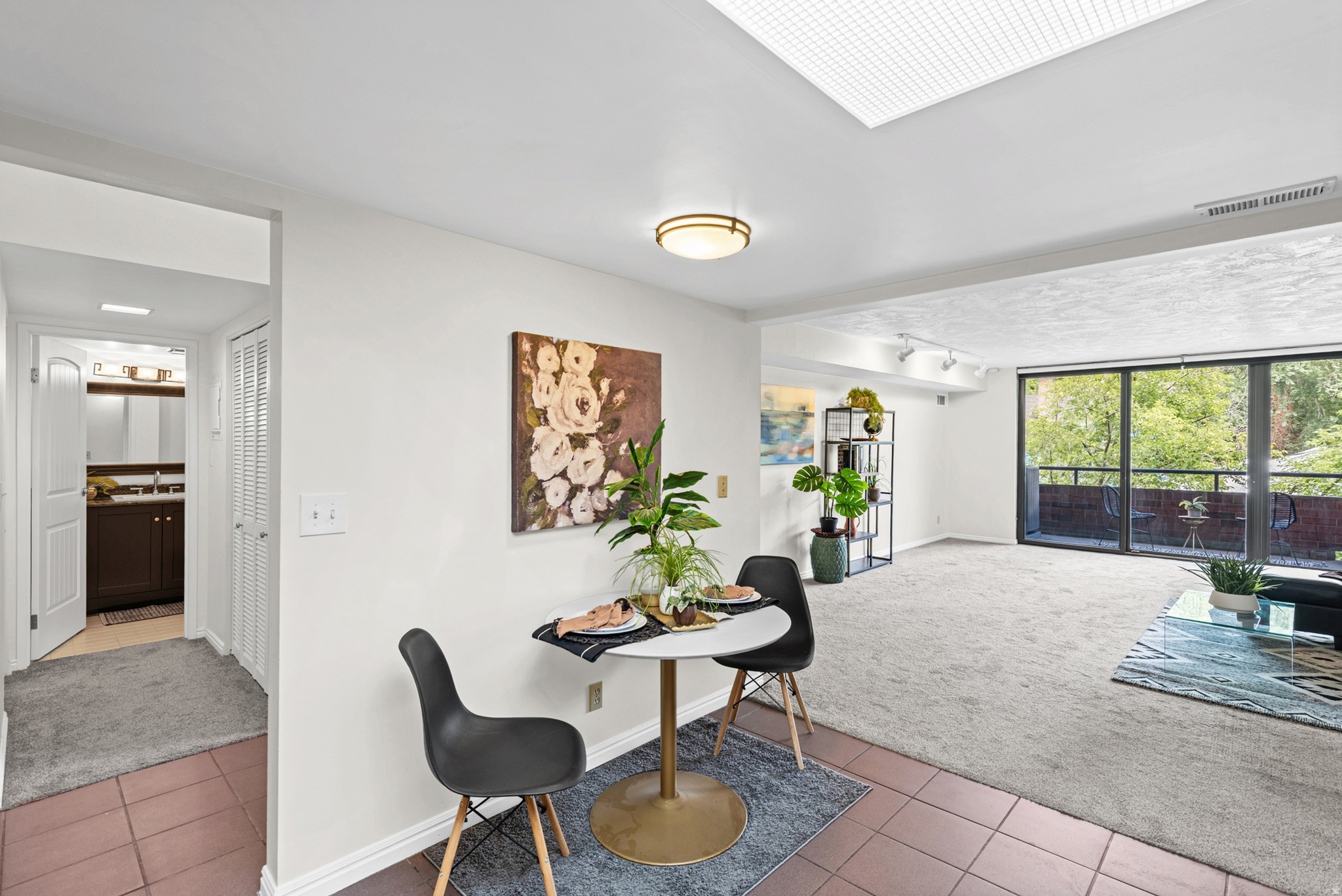 ARLINGTON - Residential
