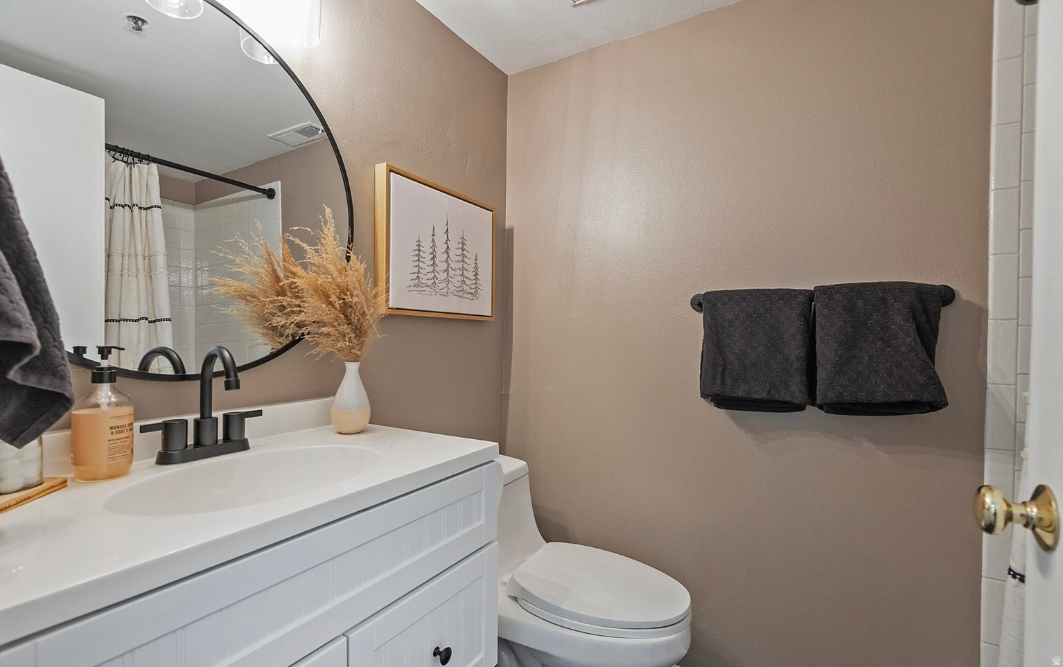 POWDERWOOD AT LANDMARK - Residential