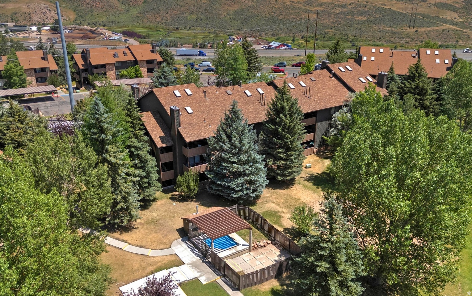 POWDERWOOD AT LANDMARK - Residential