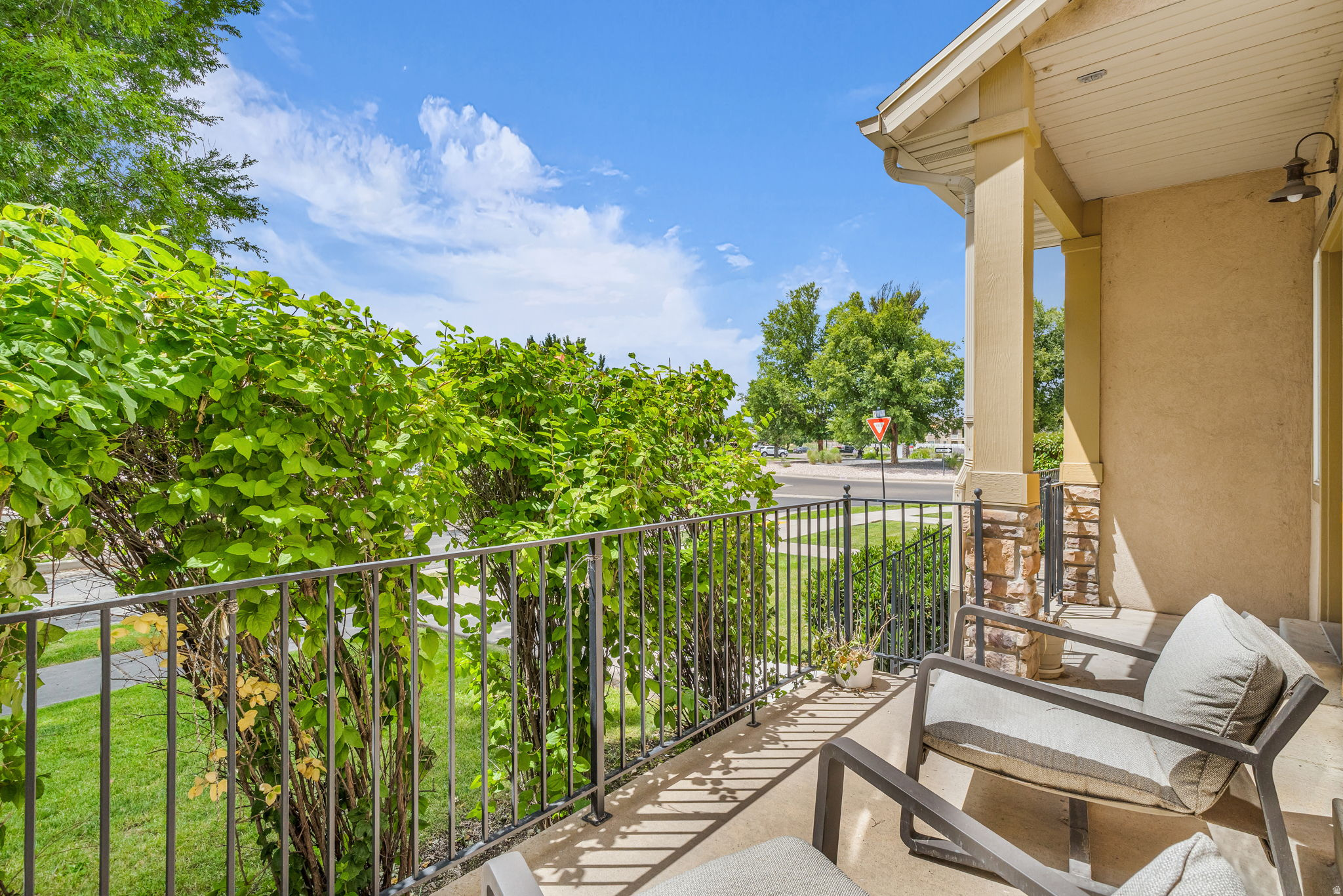 FARMINGTON CROSSING - Residential