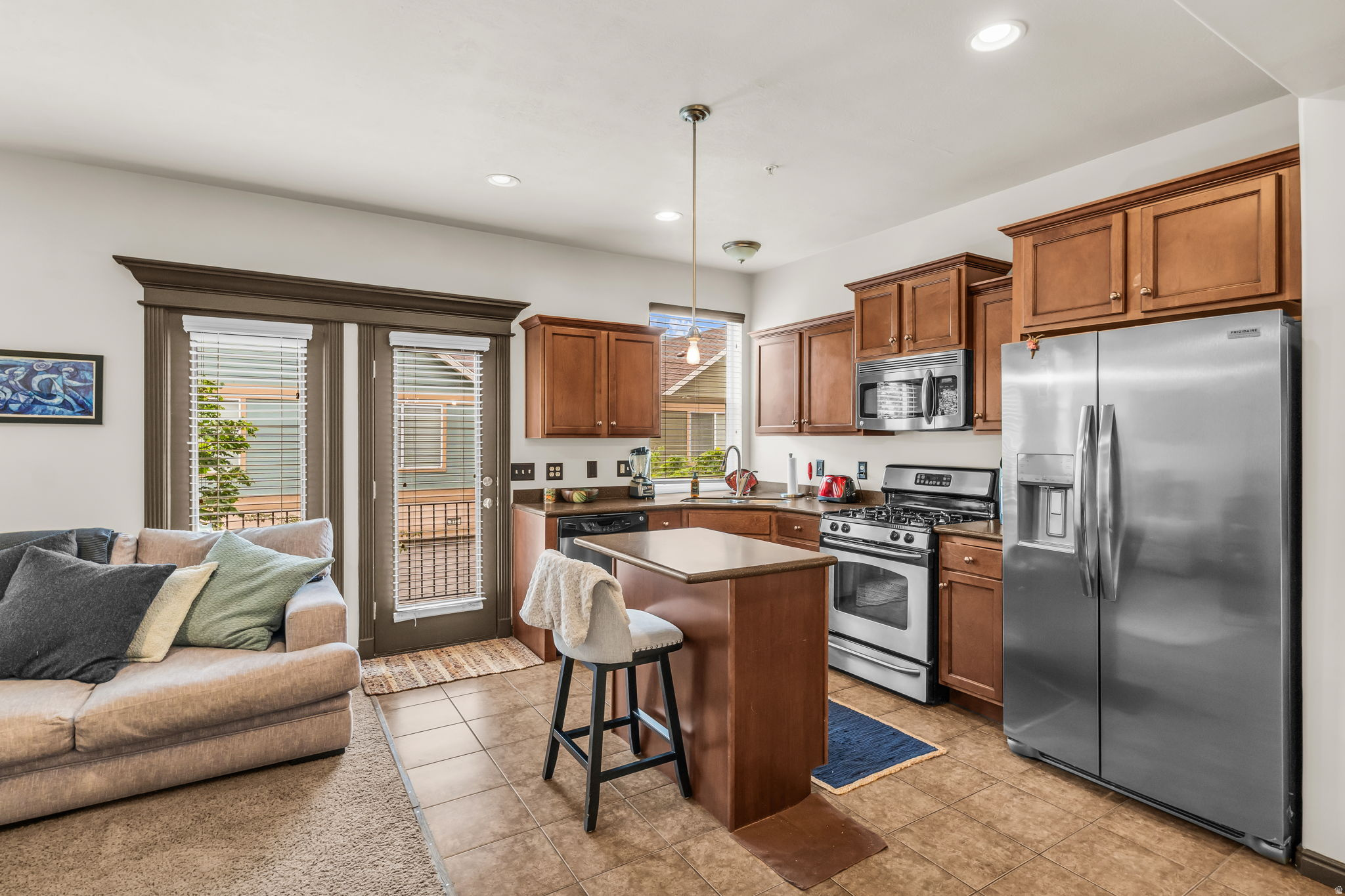 FARMINGTON CROSSING - Residential