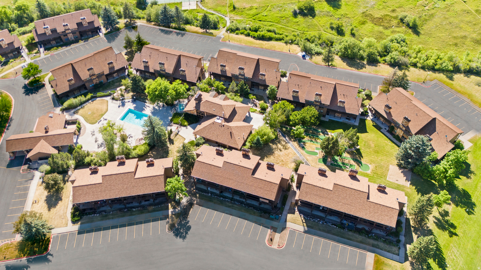WOLF LODGE - Residential