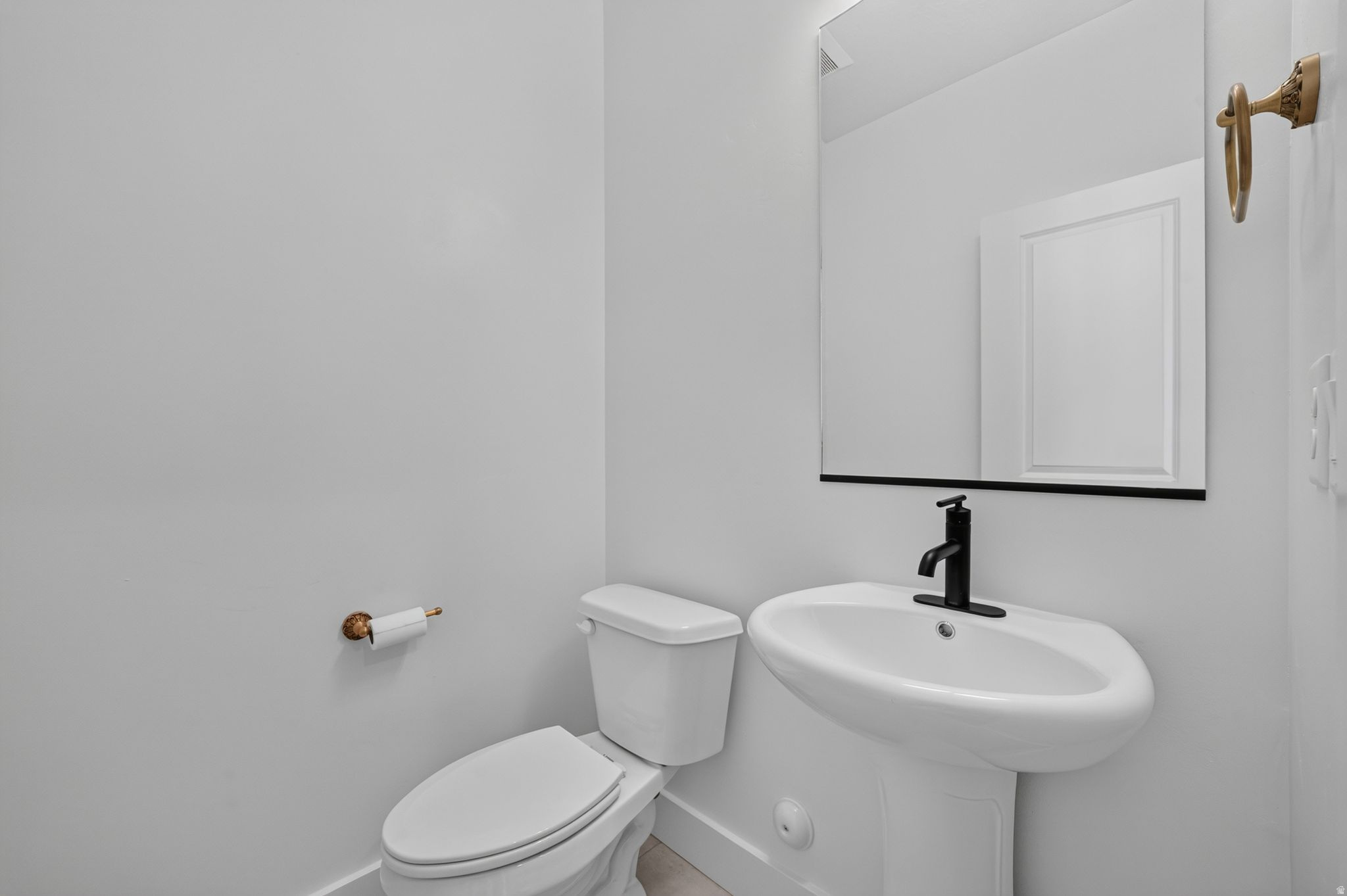 HART ESTATES - Residential