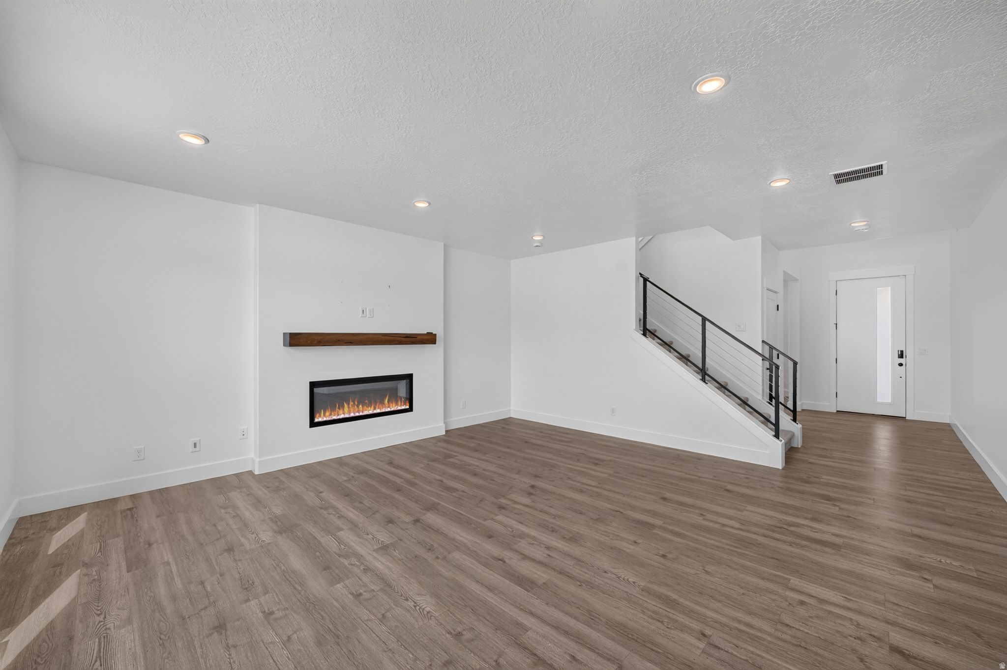 HART ESTATES - Residential