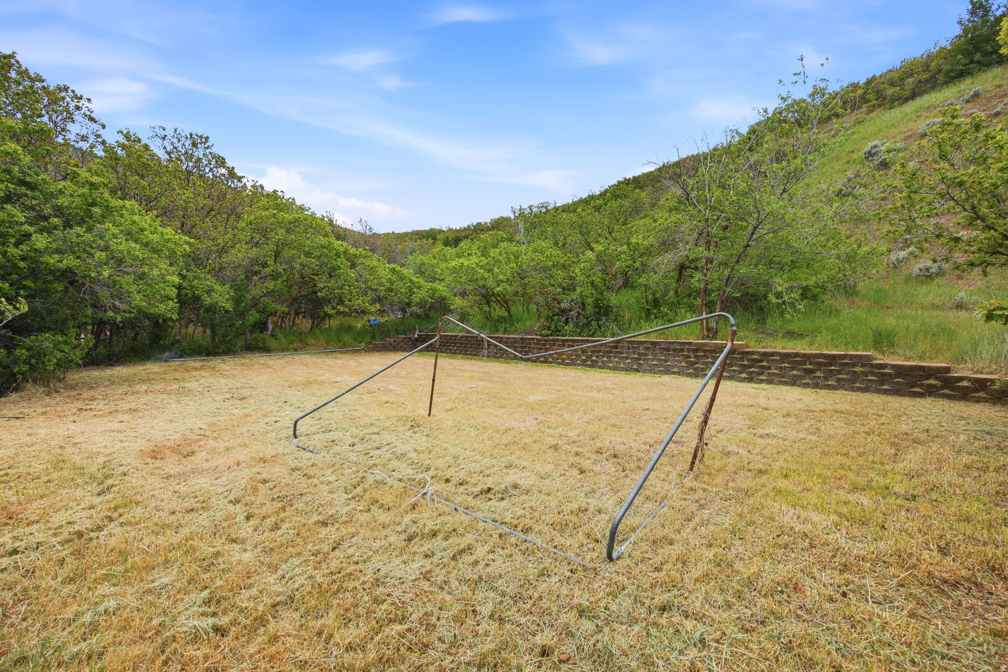 SHADOW CREEK - Residential