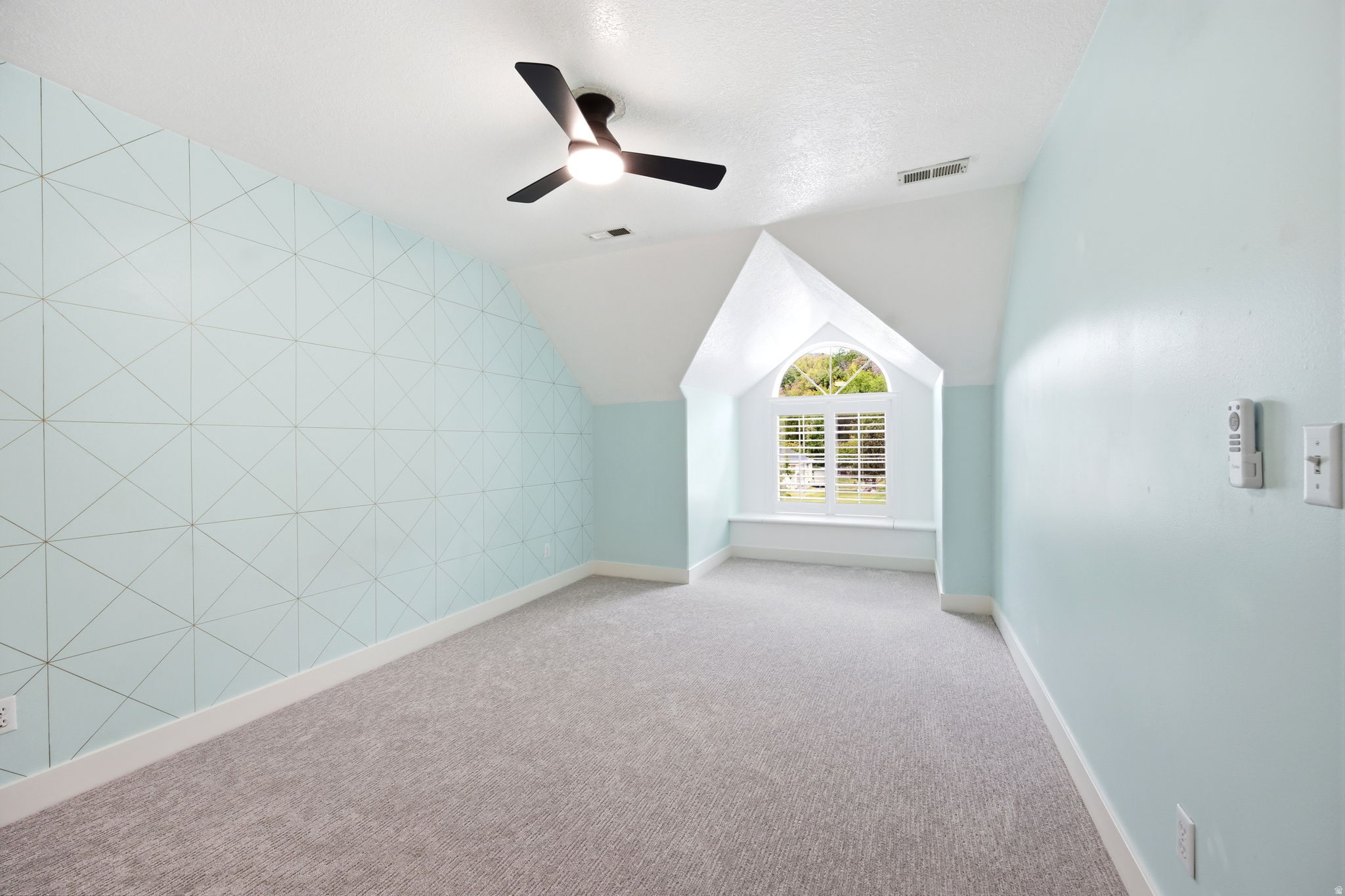 SHADOW CREEK - Residential
