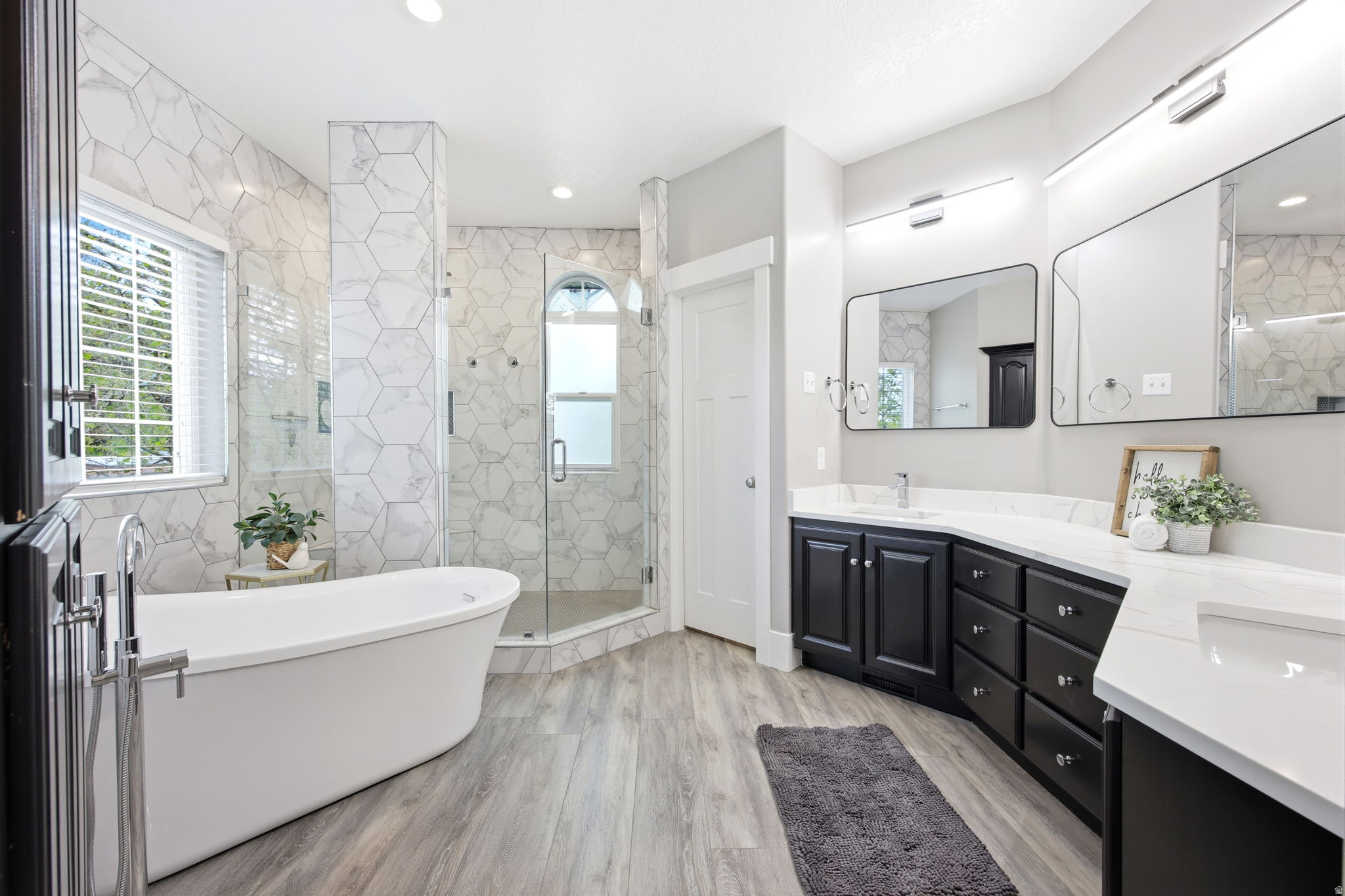 SHADOW CREEK - Residential
