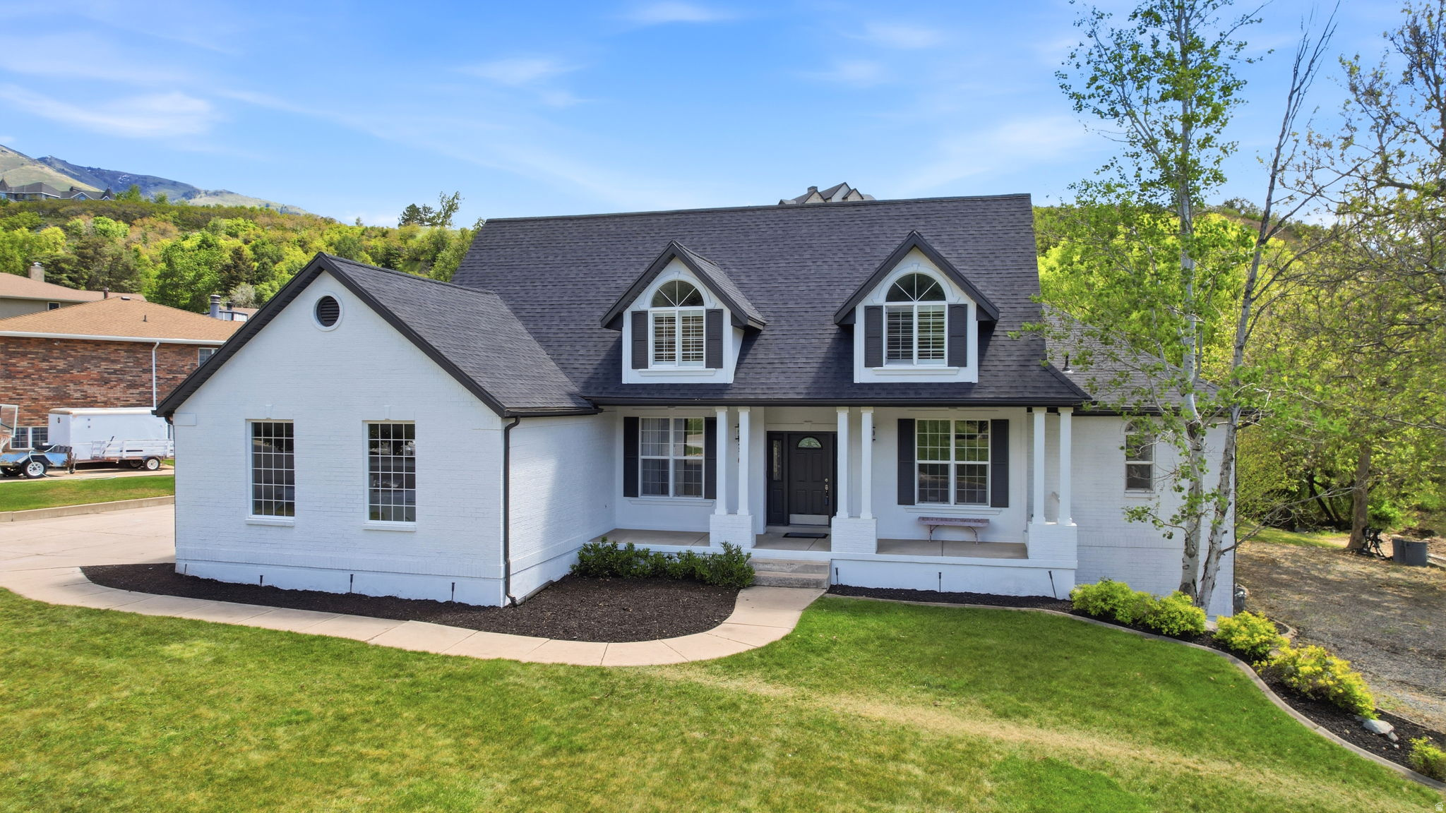 SHADOW CREEK - Residential