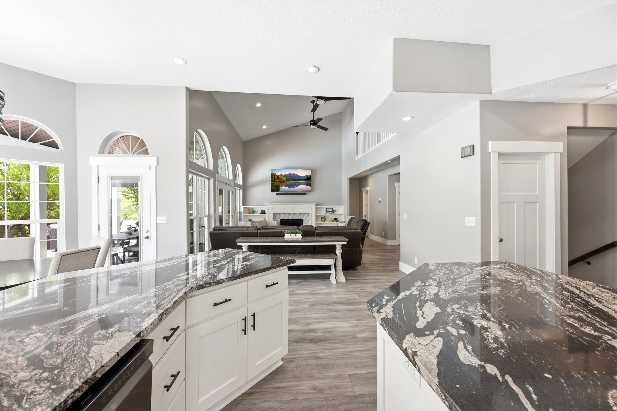 SHADOW CREEK - Residential