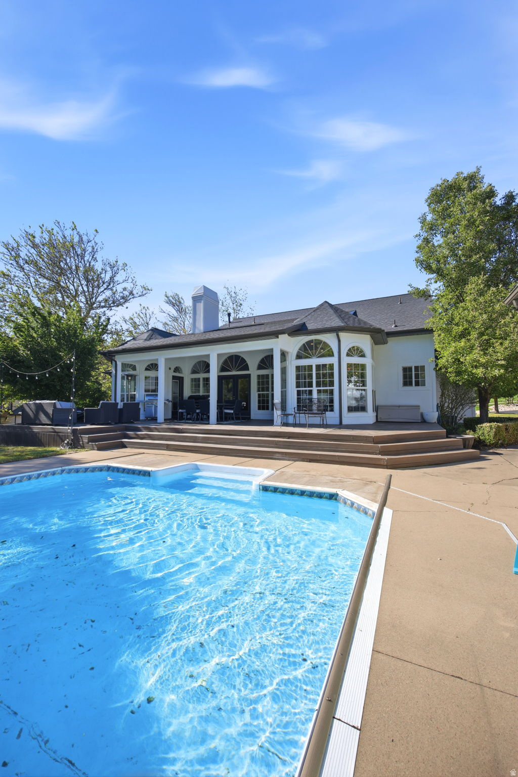 SHADOW CREEK - Residential