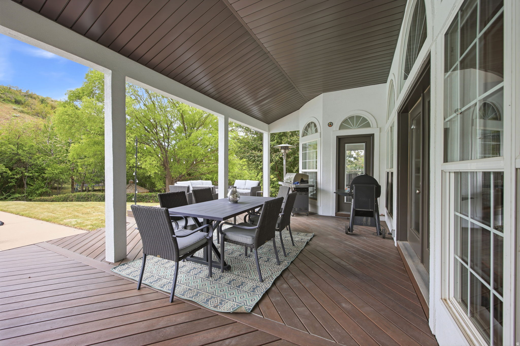 SHADOW CREEK - Residential