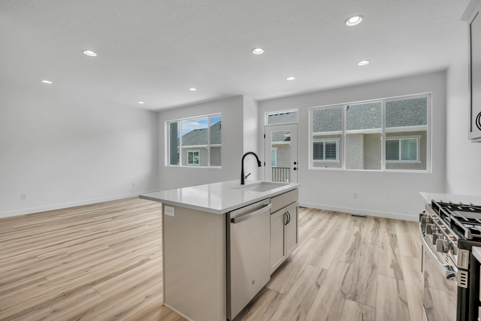 SKY RANCH ENCLAVE - Residential