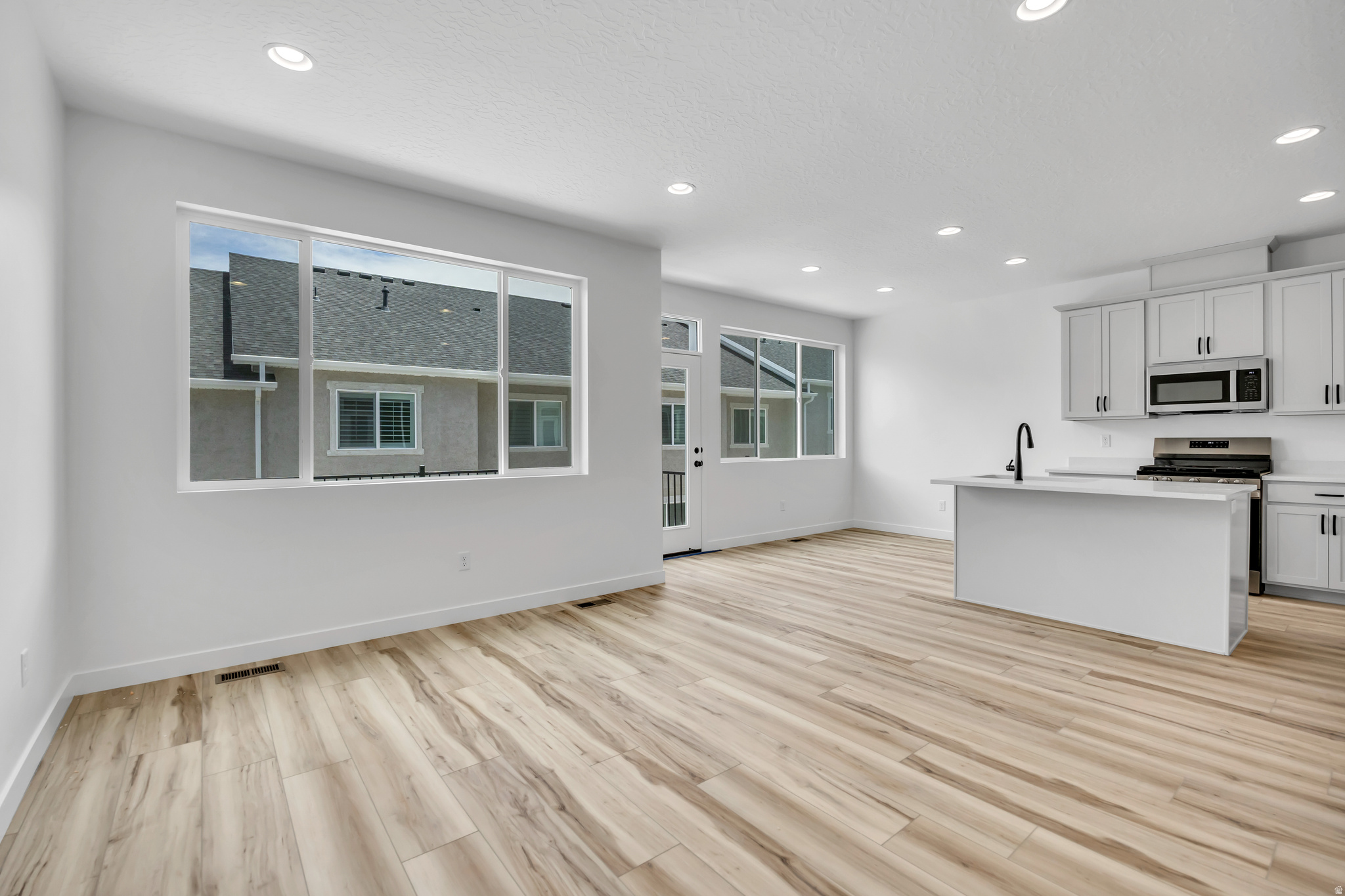 SKY RANCH ENCLAVE - Residential