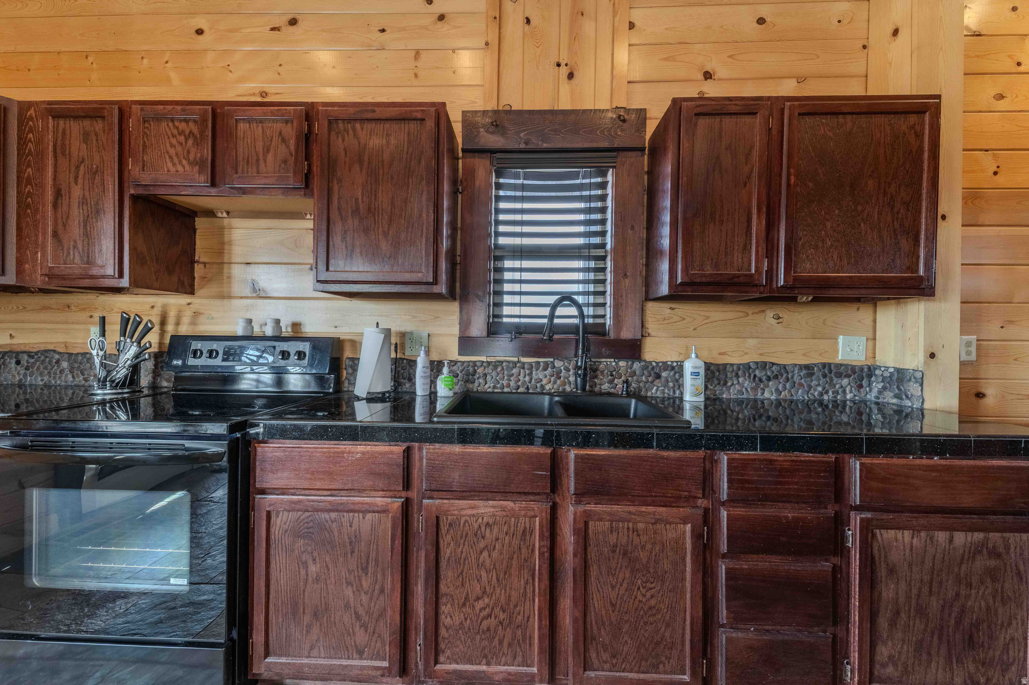 UTAH MINI RANCHES - Residential