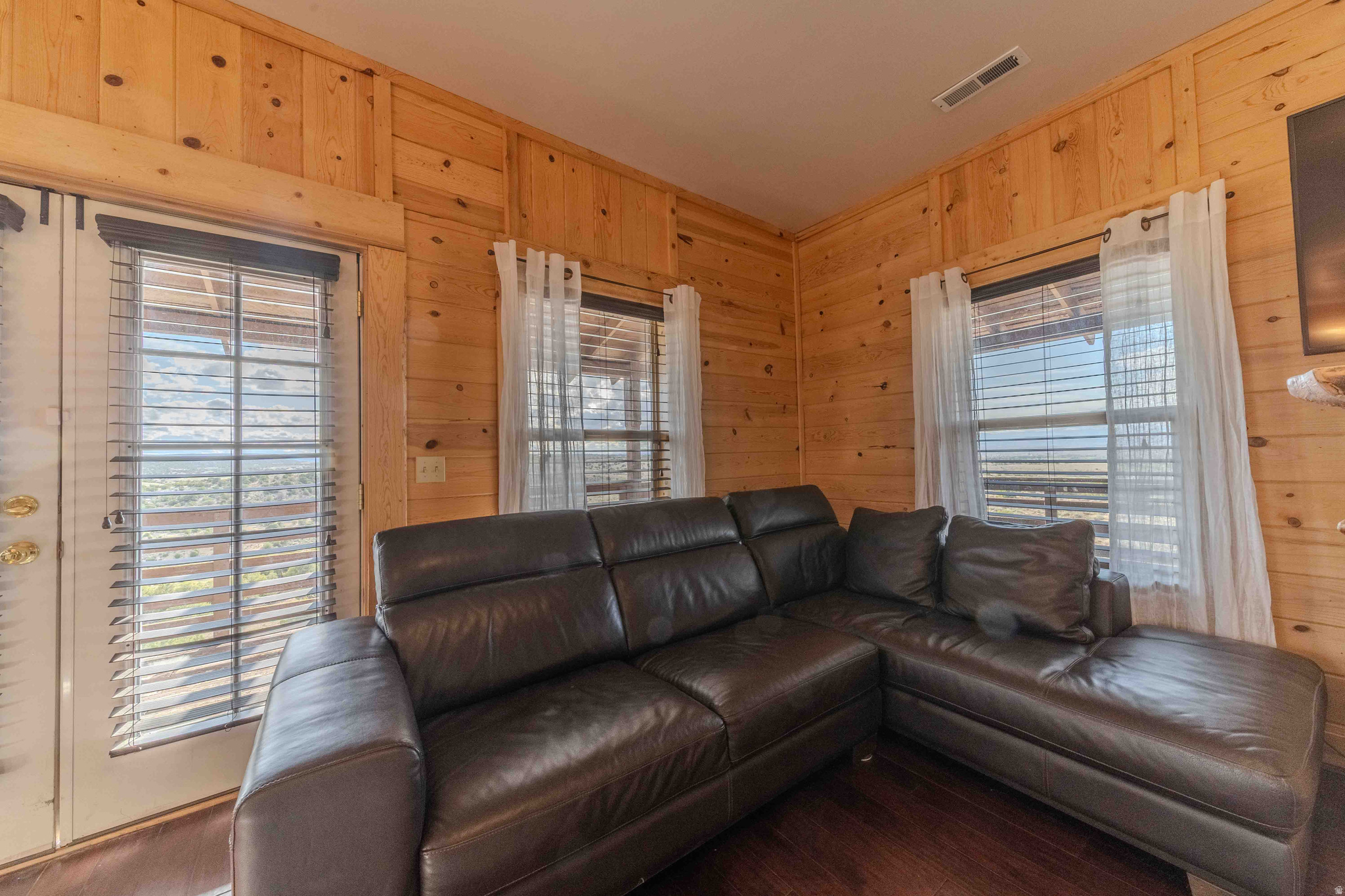 UTAH MINI RANCHES - Residential