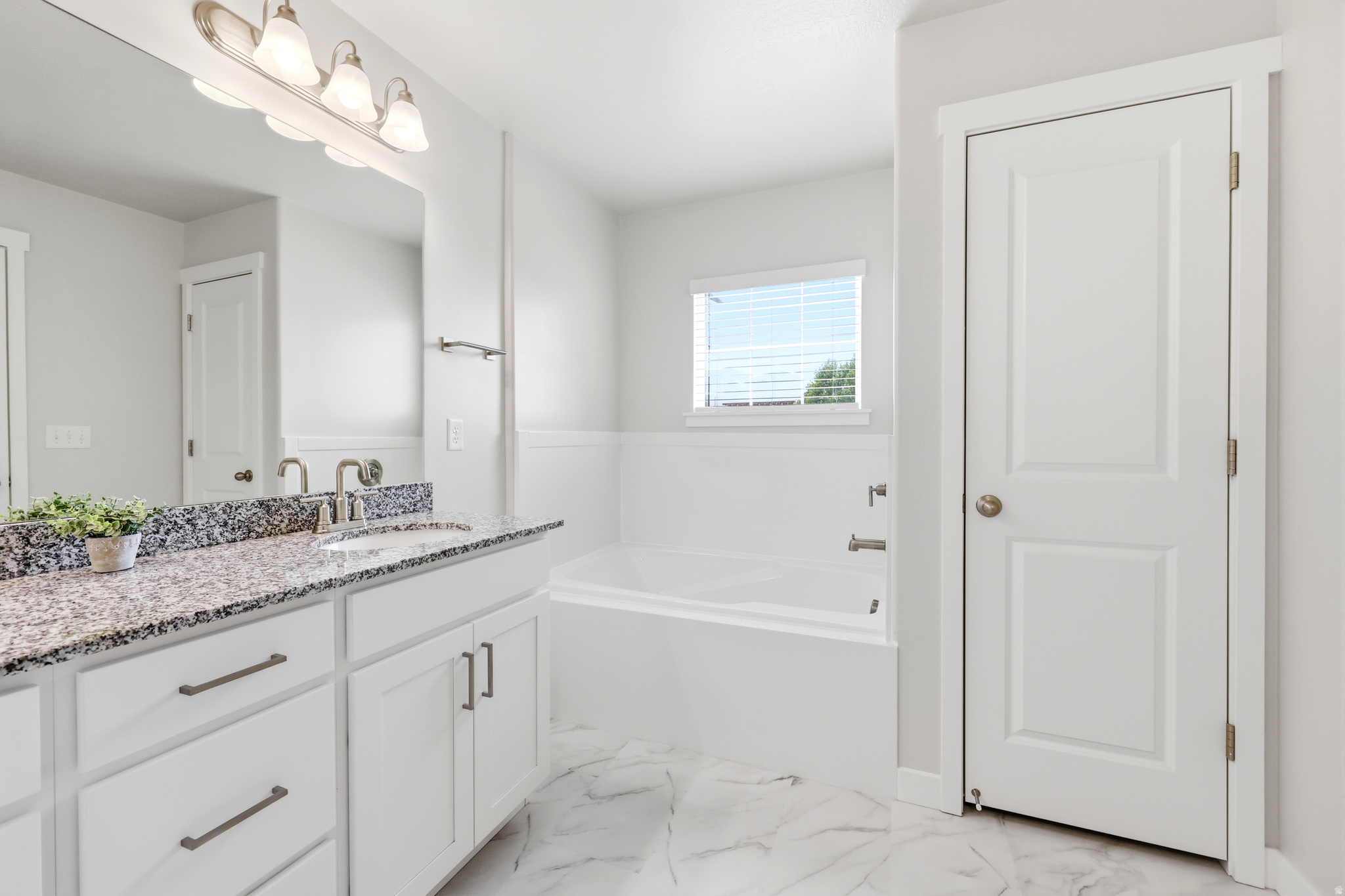 DEL MONTE TOWNHOMES - Residential
