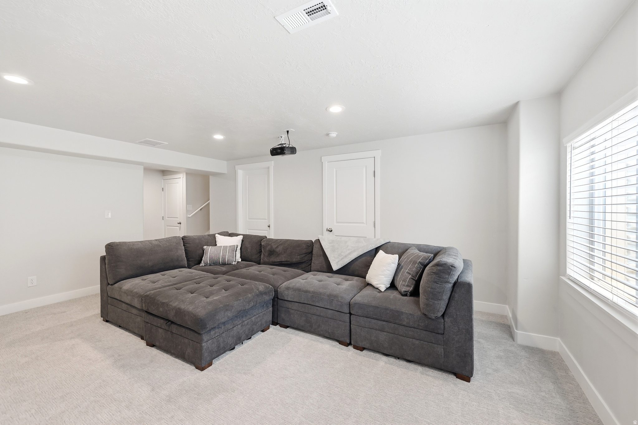 DEL MONTE TOWNHOMES - Residential