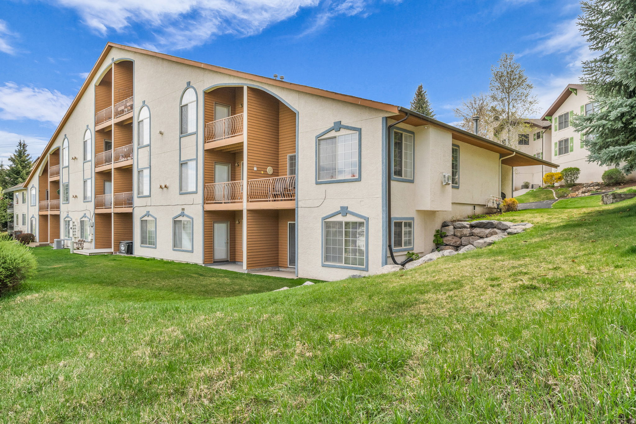 Nestled in the charming Swiss Oaks community of Midway, this beautifully situated end-unit townhome offers the perfect blend of comfort, privacy, and mountain living. Backing to open meadows with serene mountain views, the setting is peaceful and picturesque, truly capturing the essence of Midway.   The thoughtfully designed layout features 2 bedrooms, 2.5 bathrooms, and a versatile loft ideal for additional guests or a home office. Vaulted ceilings and an open, light-filled floor plan create a warm and inviting atmosphere, while the attached garage adds everyday convenience.  Ideally located just minutes from world-class skiing, championship golf, and the dining and recreation of both Midway and Park City, this home offers exceptional access to year-round adventure. Midway's rich Swiss heritage, small-town charm, and vibrant community, complete with farmers' markets and seasonal events, only add to its appeal.  Whether you are looking for a full-time residence or a mountain retreat, this is a rare opportunity to own in one of Utah's most sought-after destinations.