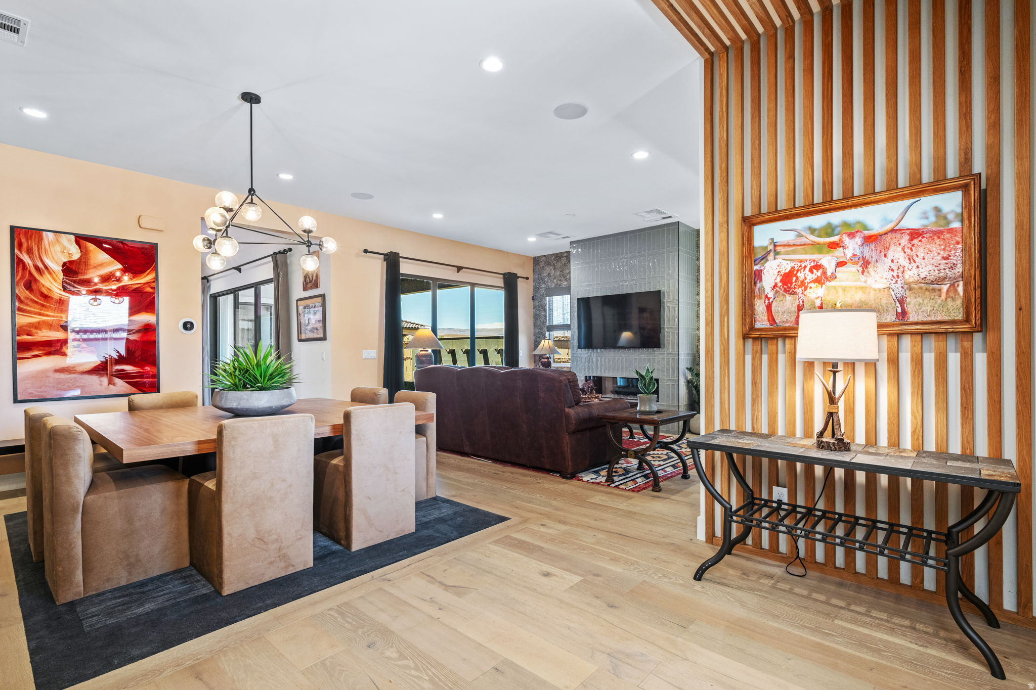 REGENCY AT DESERT COLOR 1 - Residential
