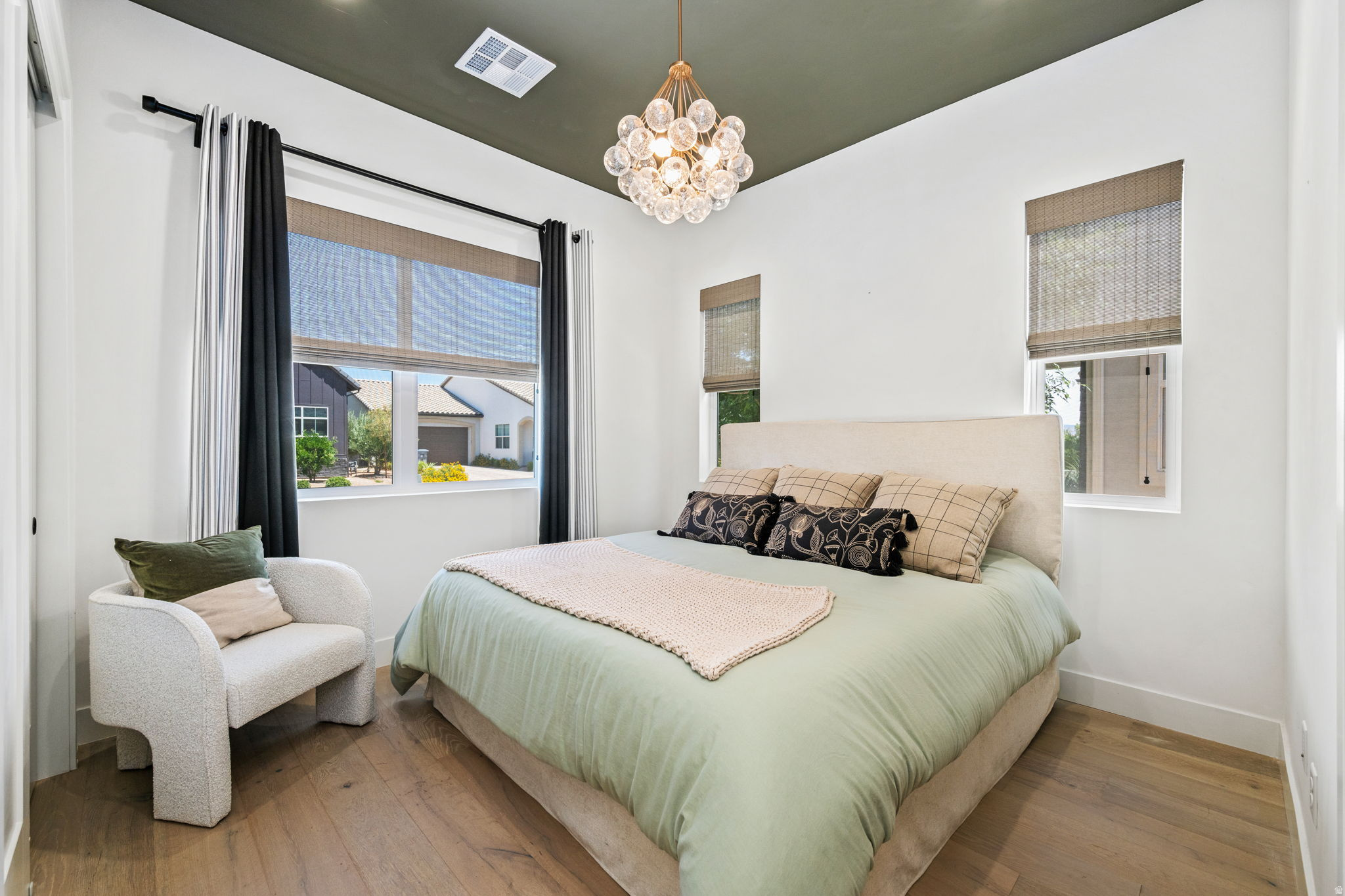 REGENCY AT DESERT COLOR 1 - Residential