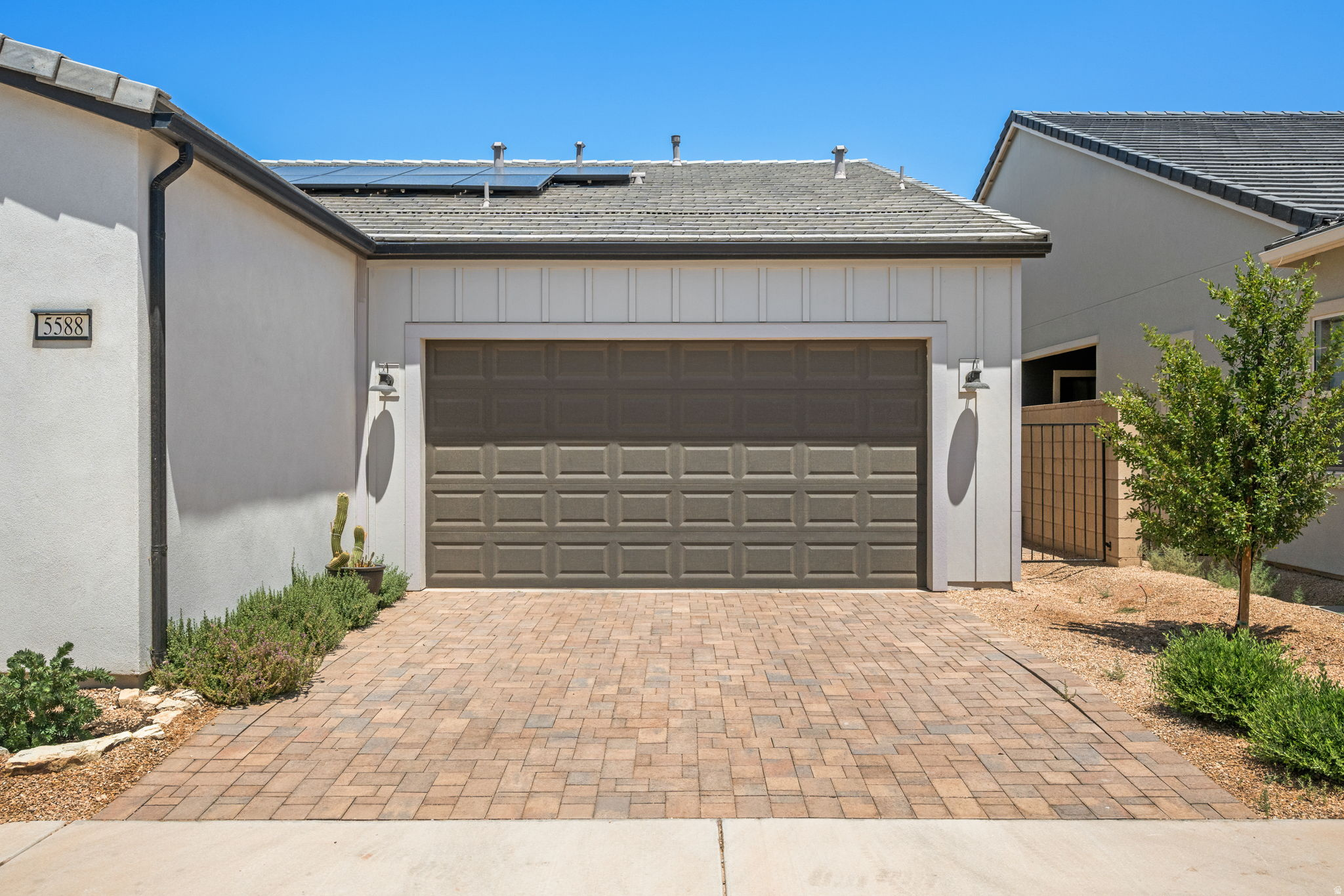 REGENCY AT DESERT COLOR 1 - Residential