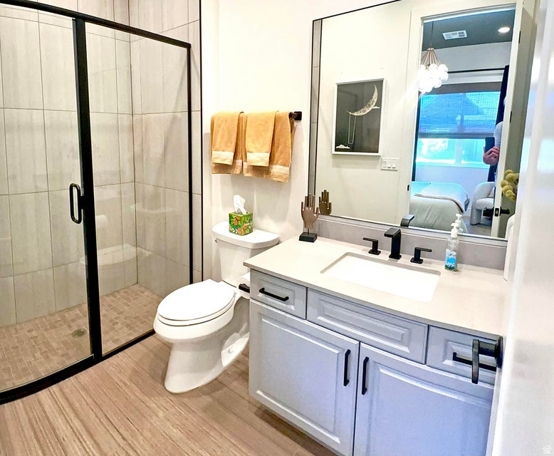 REGENCY AT DESERT COLOR 1 - Residential