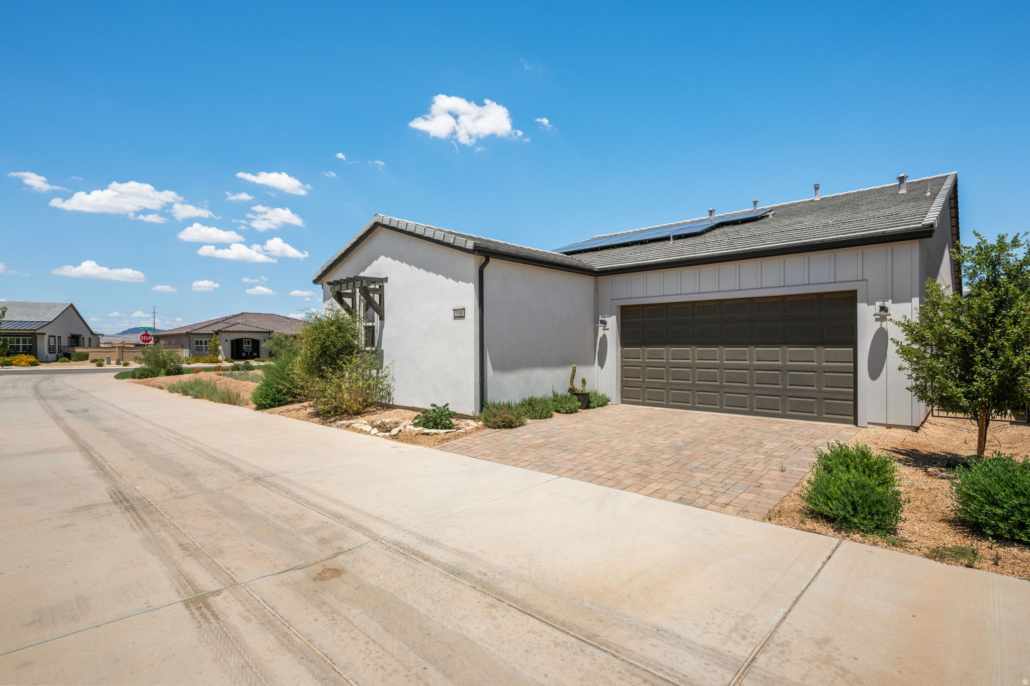 REGENCY AT DESERT COLOR 1 - Residential