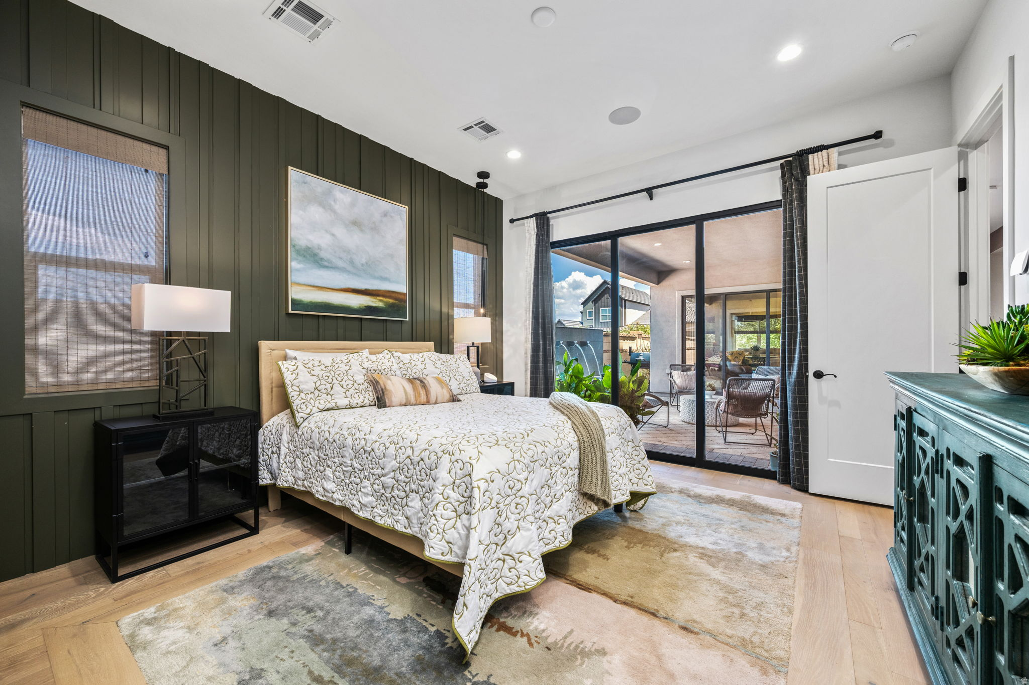 REGENCY AT DESERT COLOR 1 - Residential