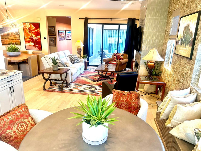 REGENCY AT DESERT COLOR 1 - Residential