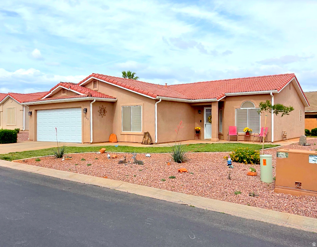 PADRE LAKES TH 3 - Residential