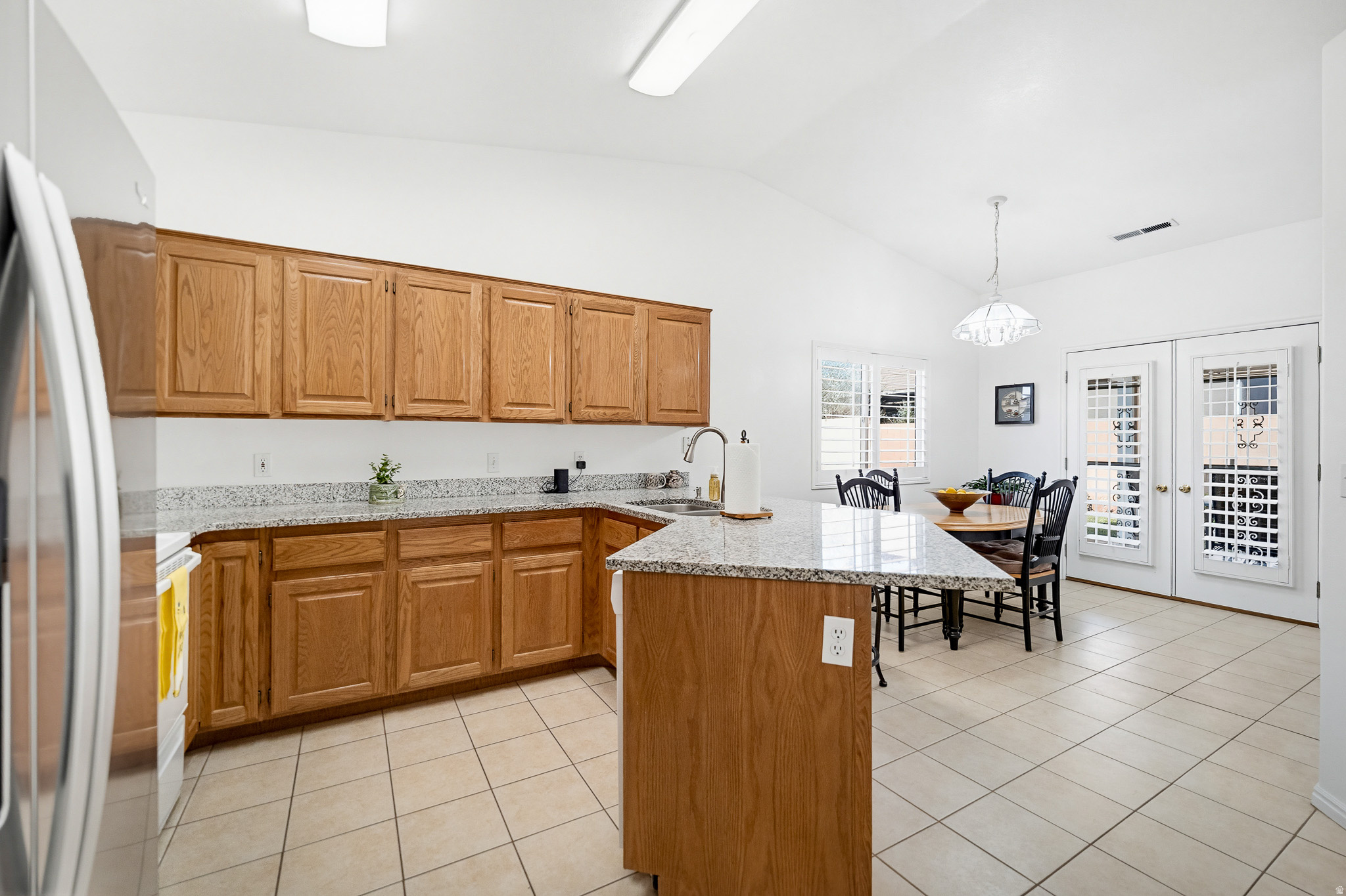 PADRE LAKES TH 3 - Residential