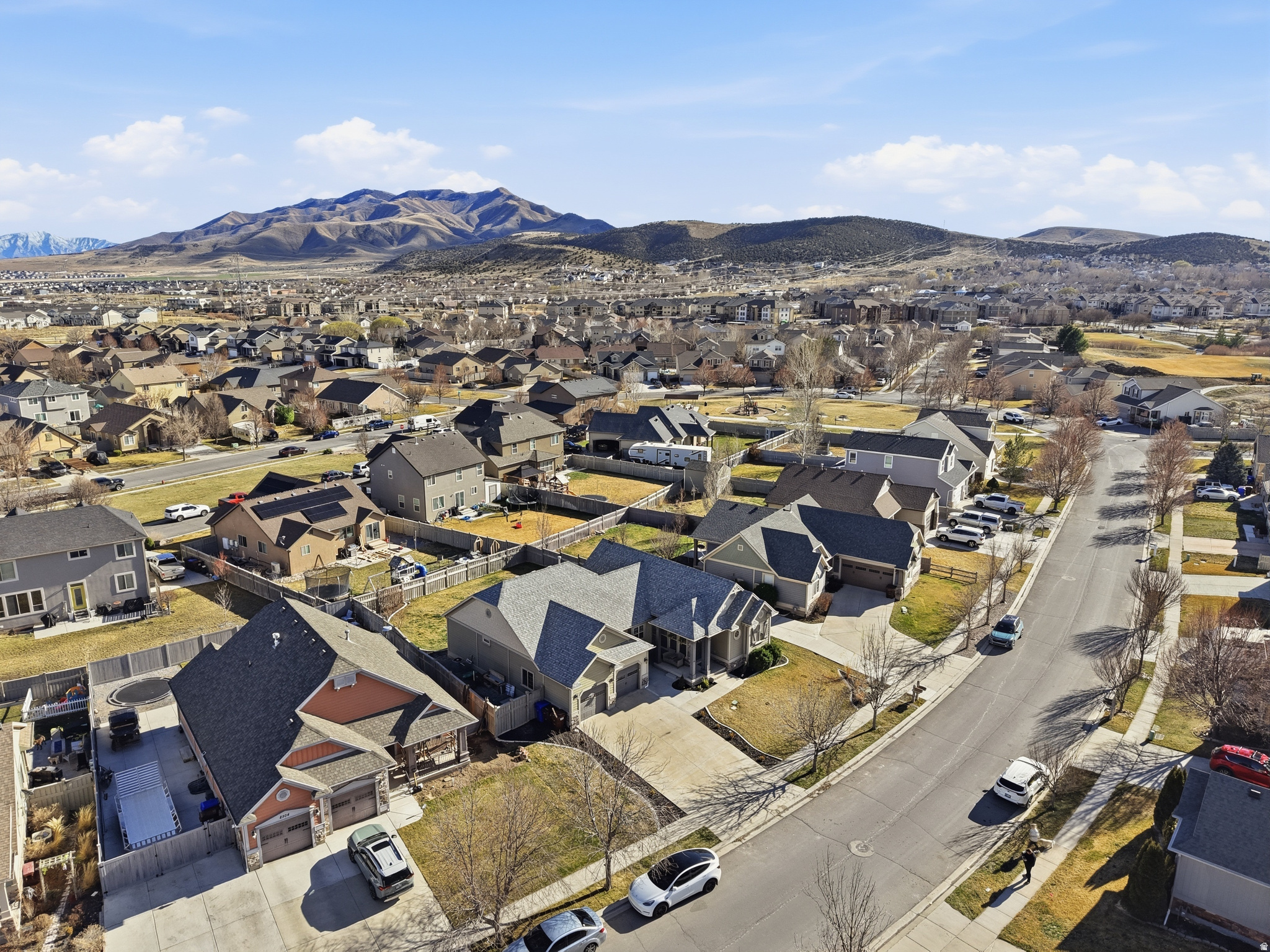 EAGLES GATE - Residential