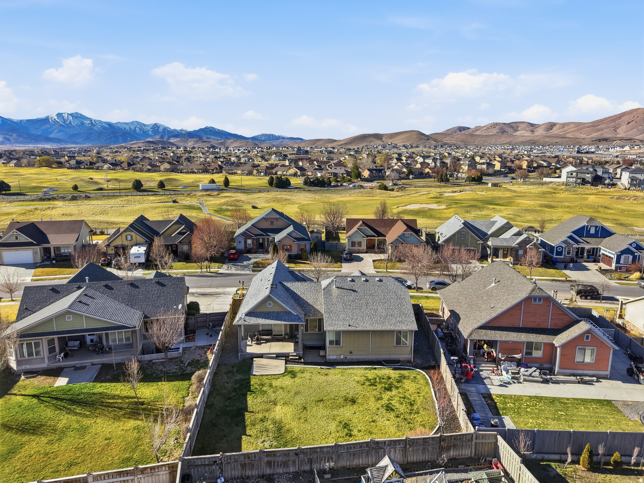 EAGLES GATE - Residential