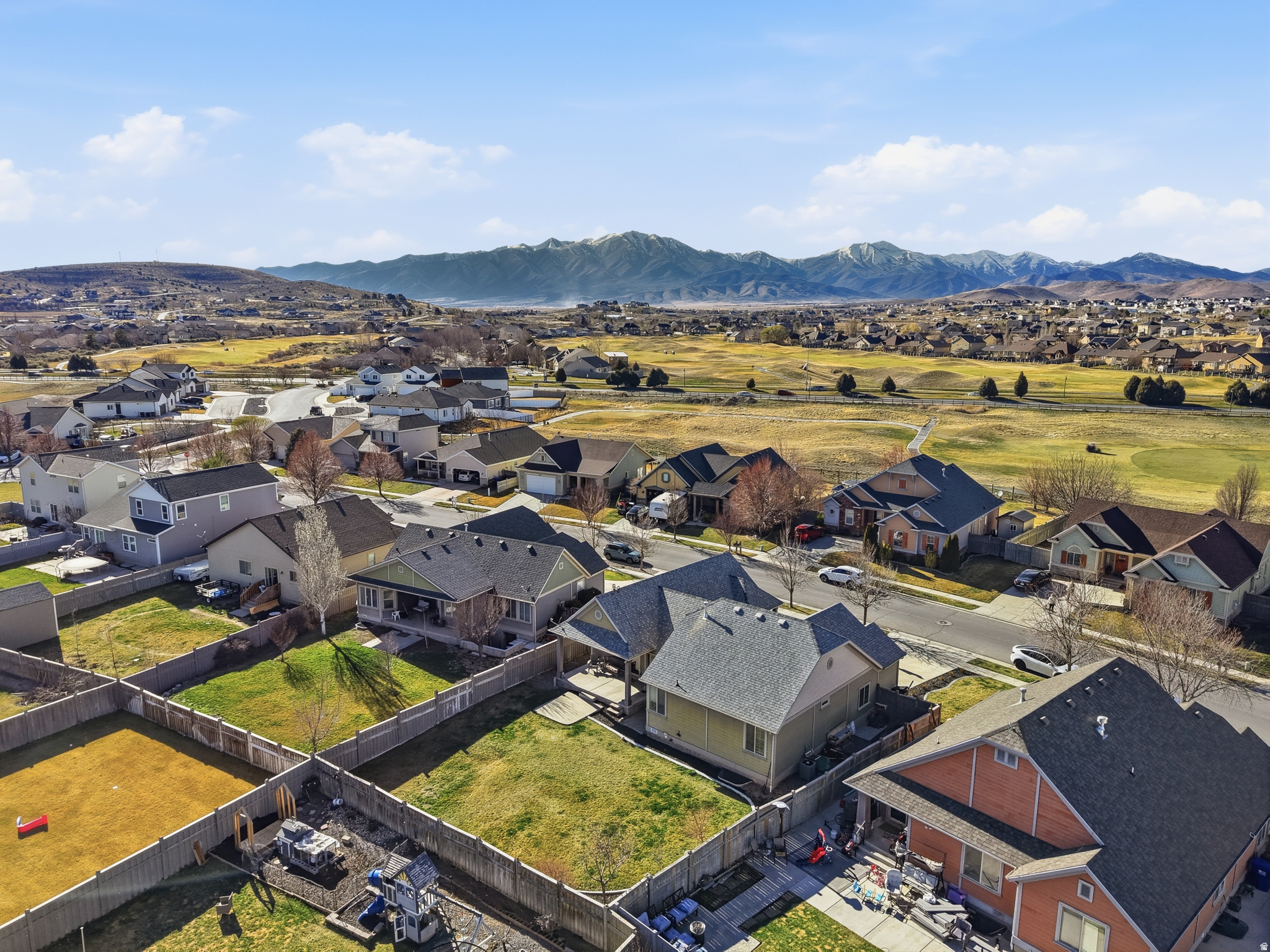 EAGLES GATE - Residential