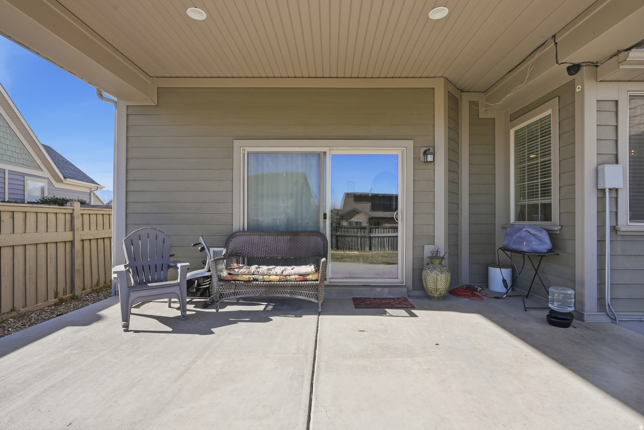 EAGLES GATE - Residential