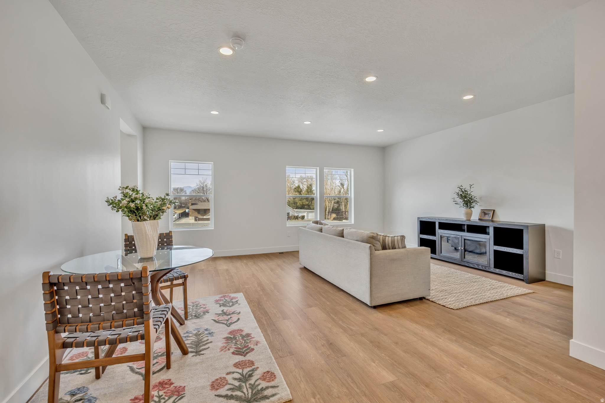 WOODHAVEN ESTATES - Residential
