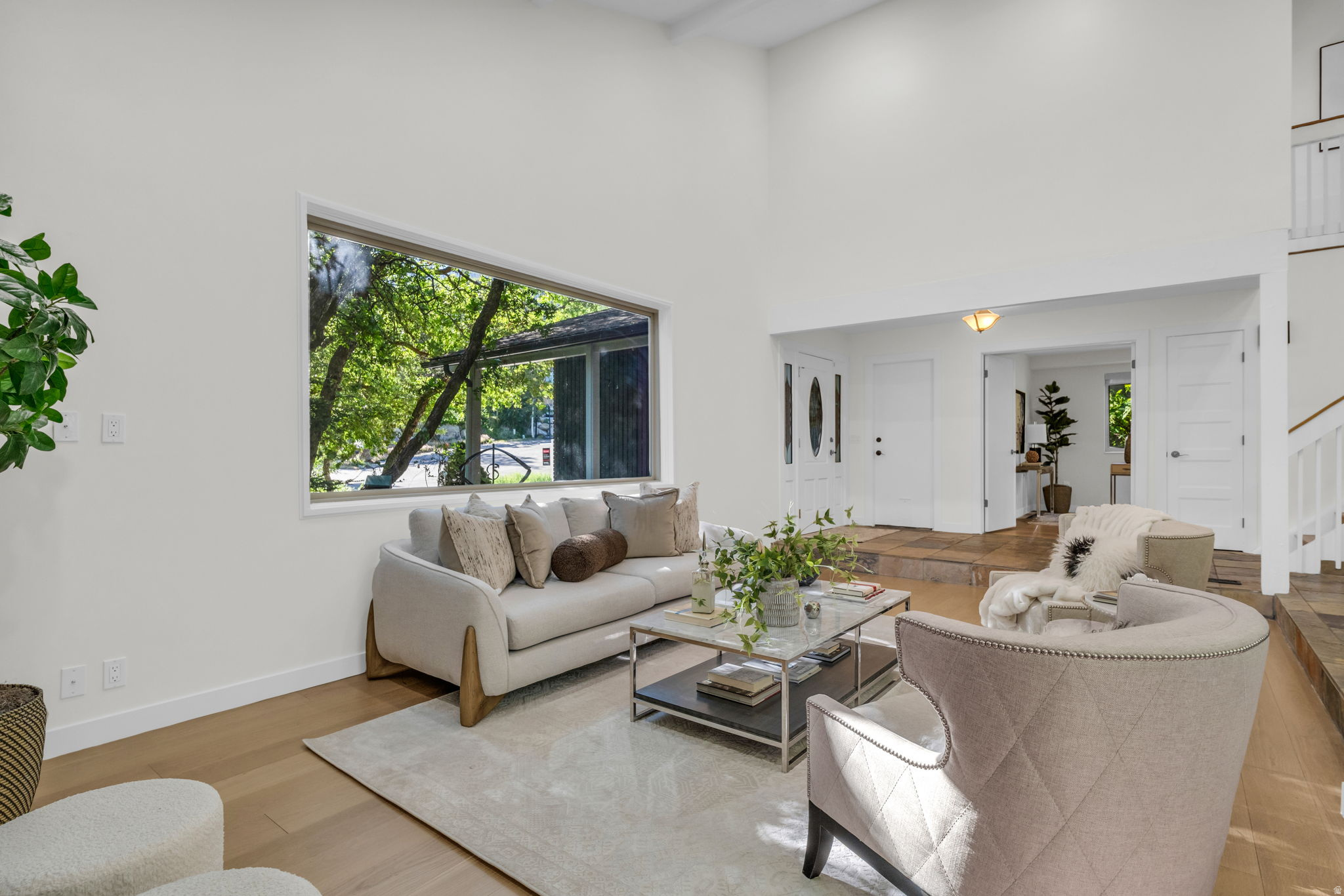 MAJESTIC CAN - Residential