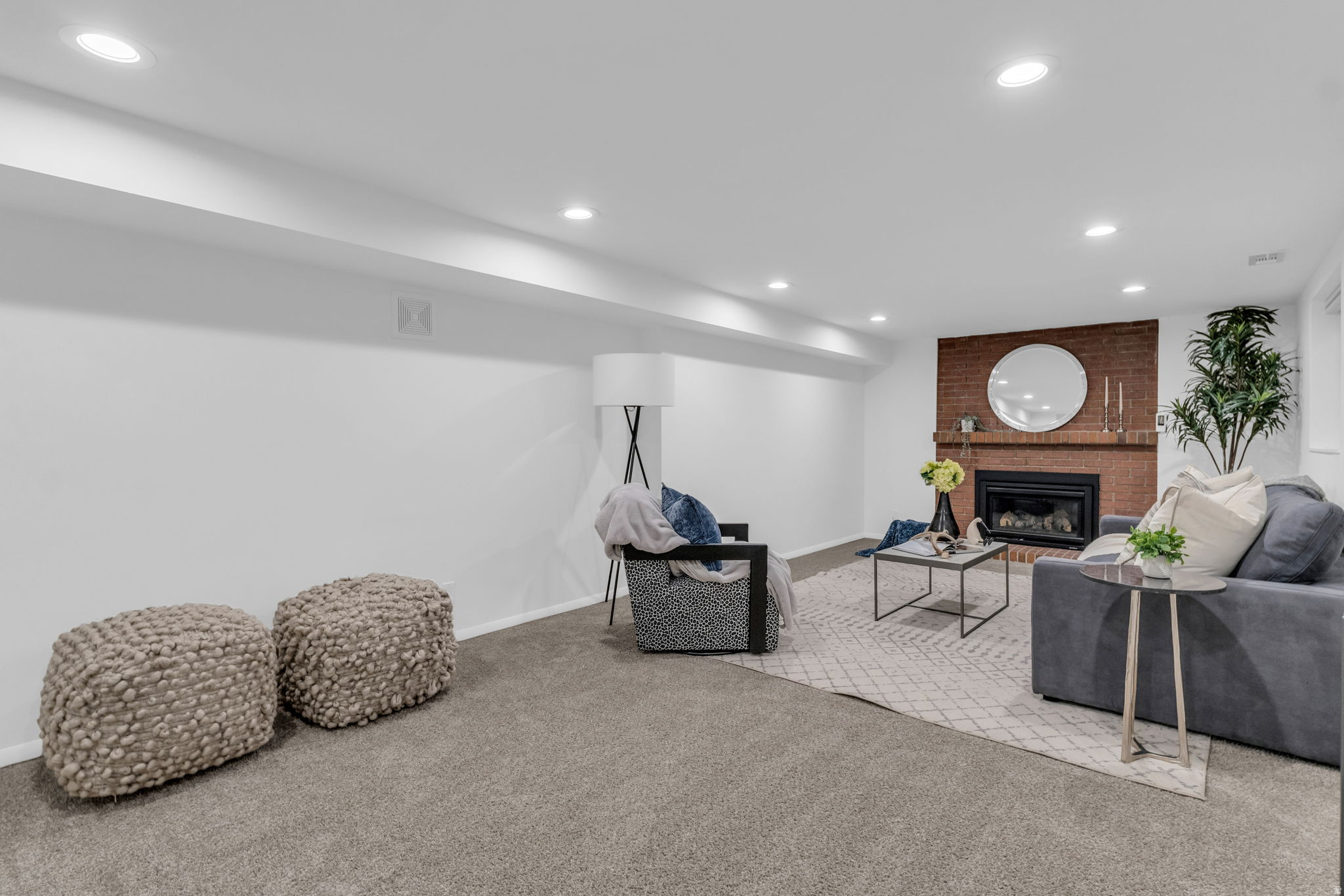 MAJESTIC CAN - Residential