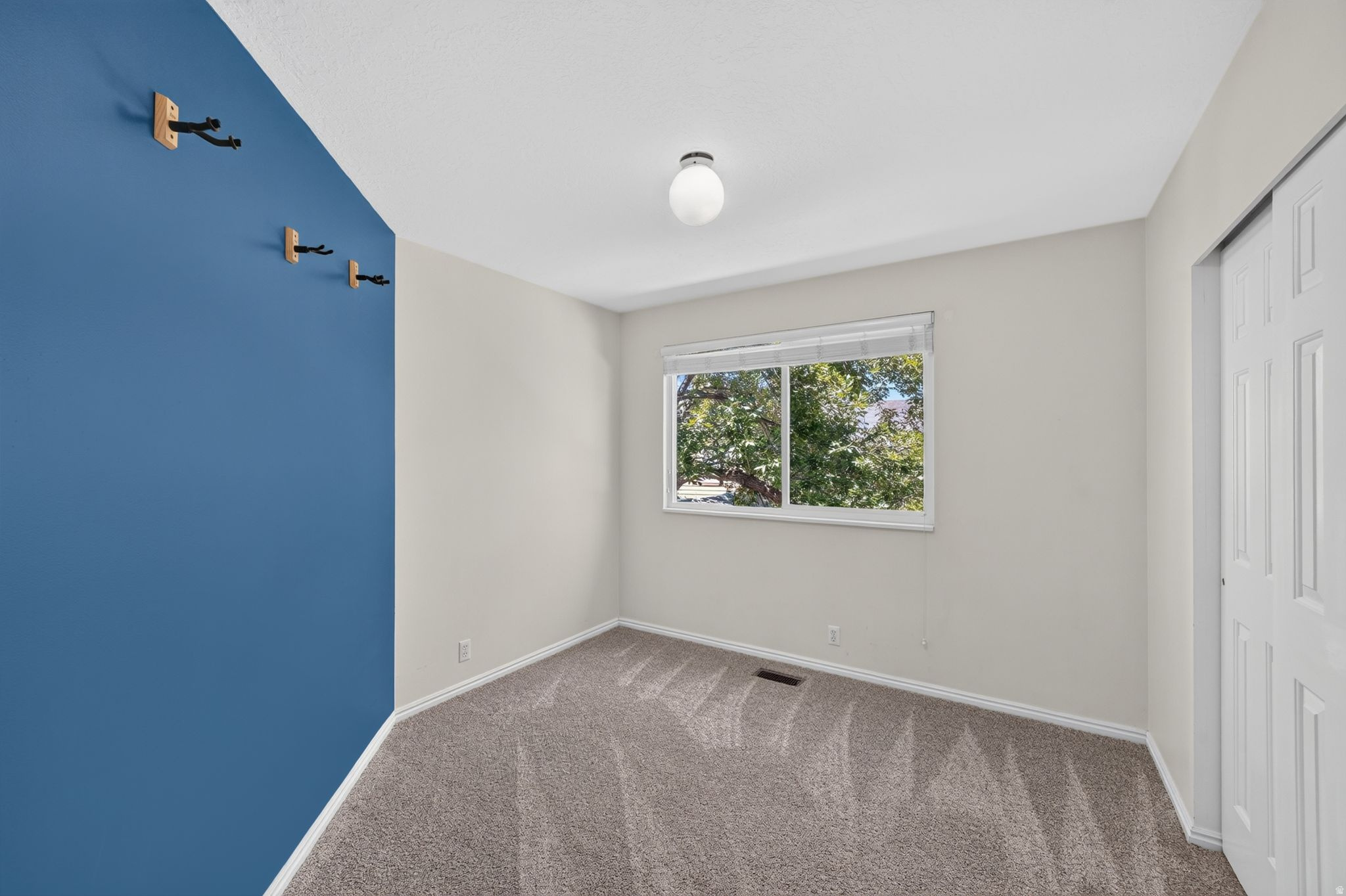 CROSSPOINTE - Residential