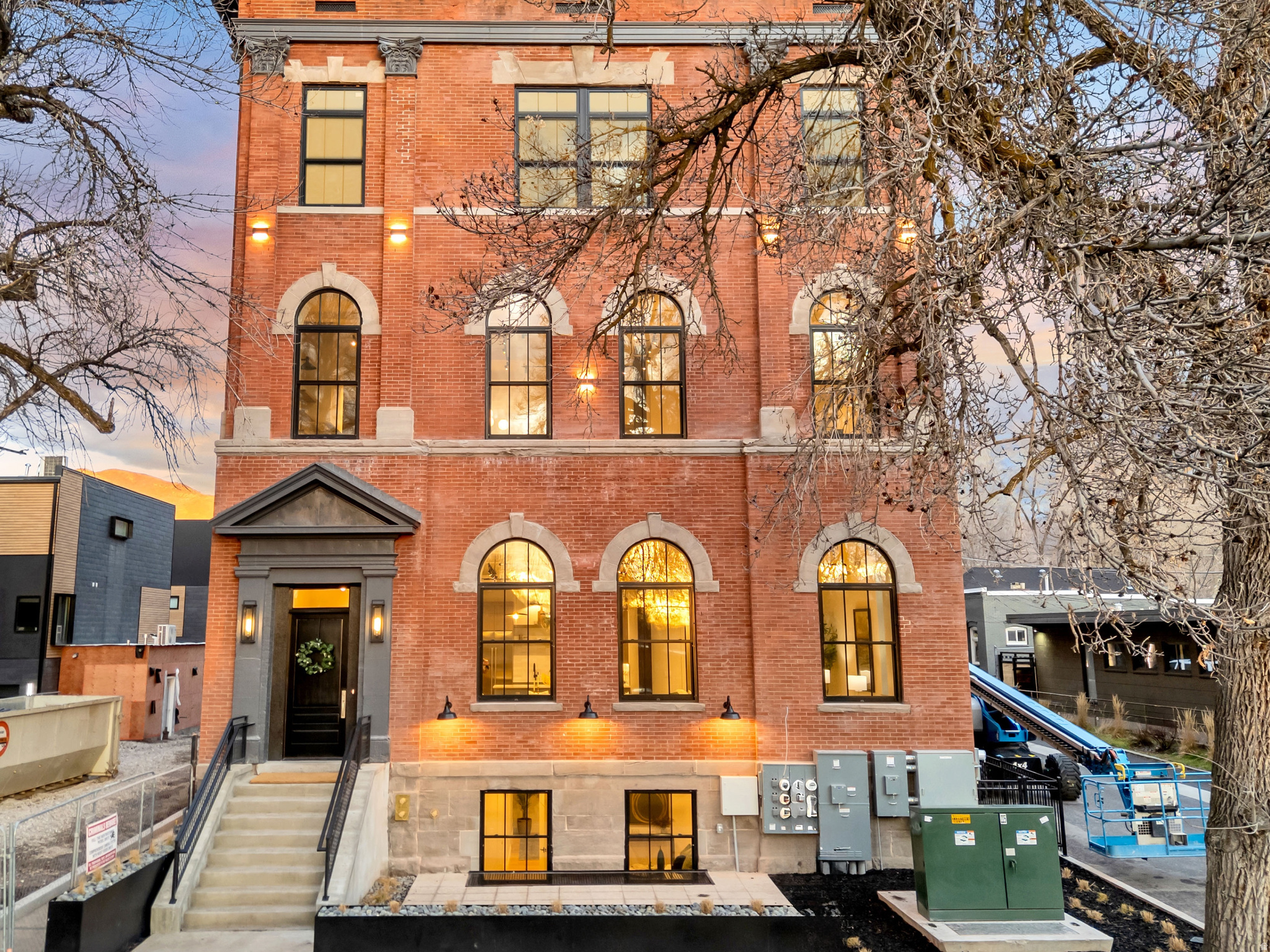 TELEGRAPH EXCHANGE - Residential