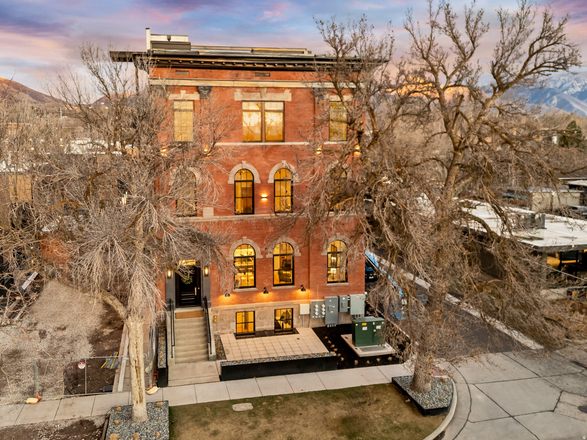 TELEGRAPH EXCHANGE - Residential