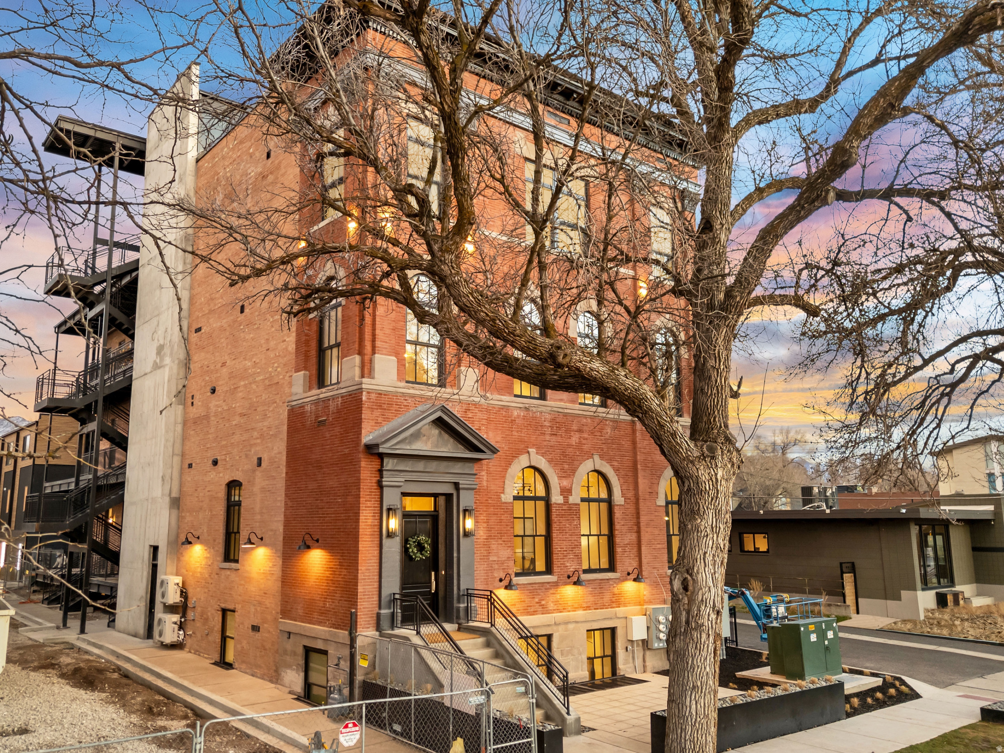 TELEGRAPH EXCHANGE - Residential