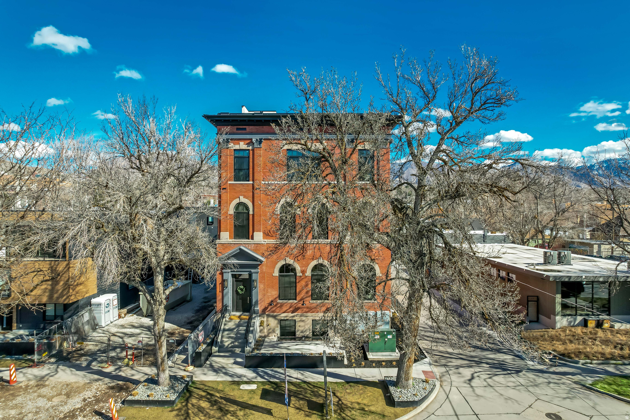 TELEGRAPH EXCHANGE - Residential