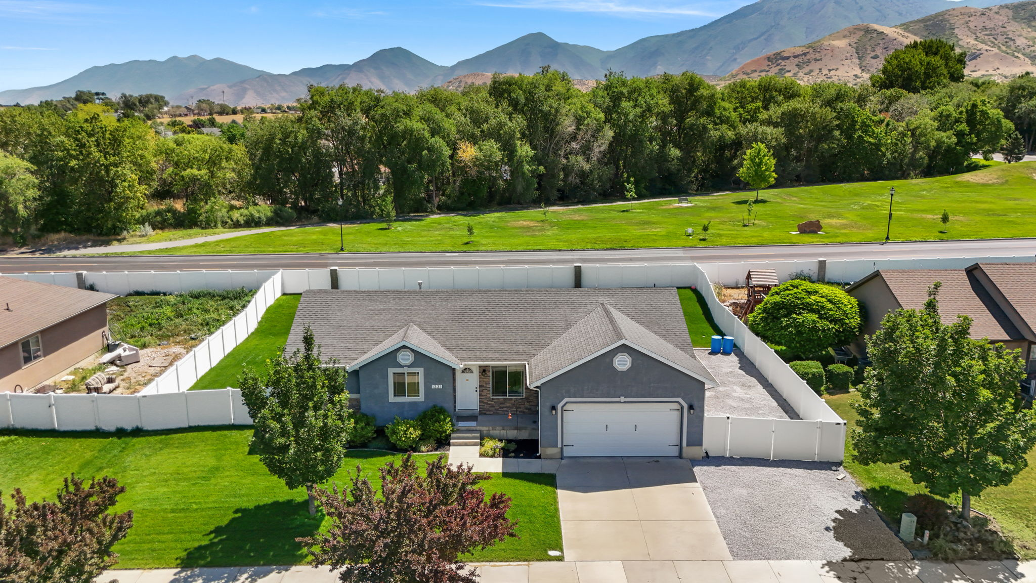 WINEGAR ESTATES - Residential