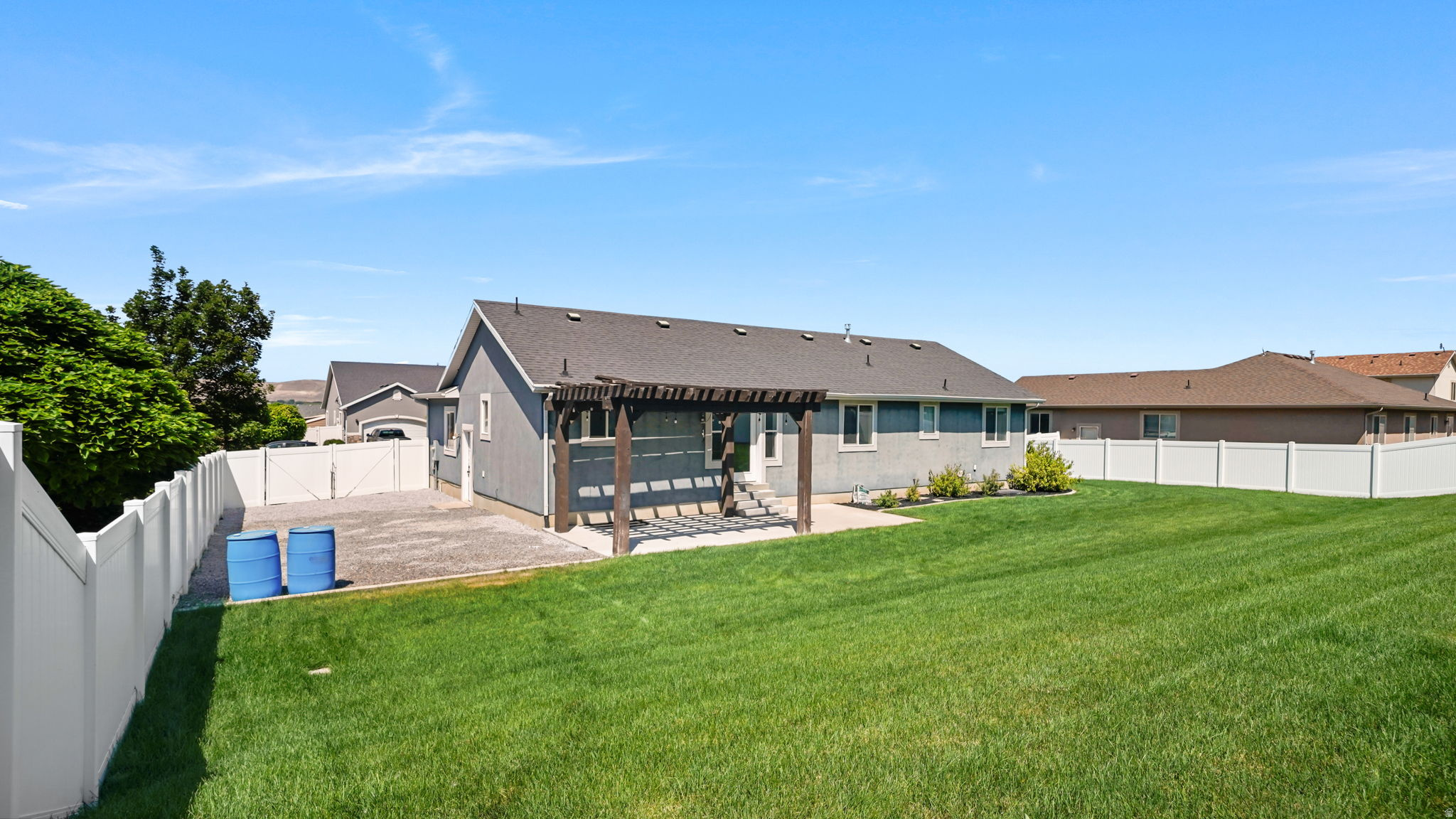 WINEGAR ESTATES - Residential