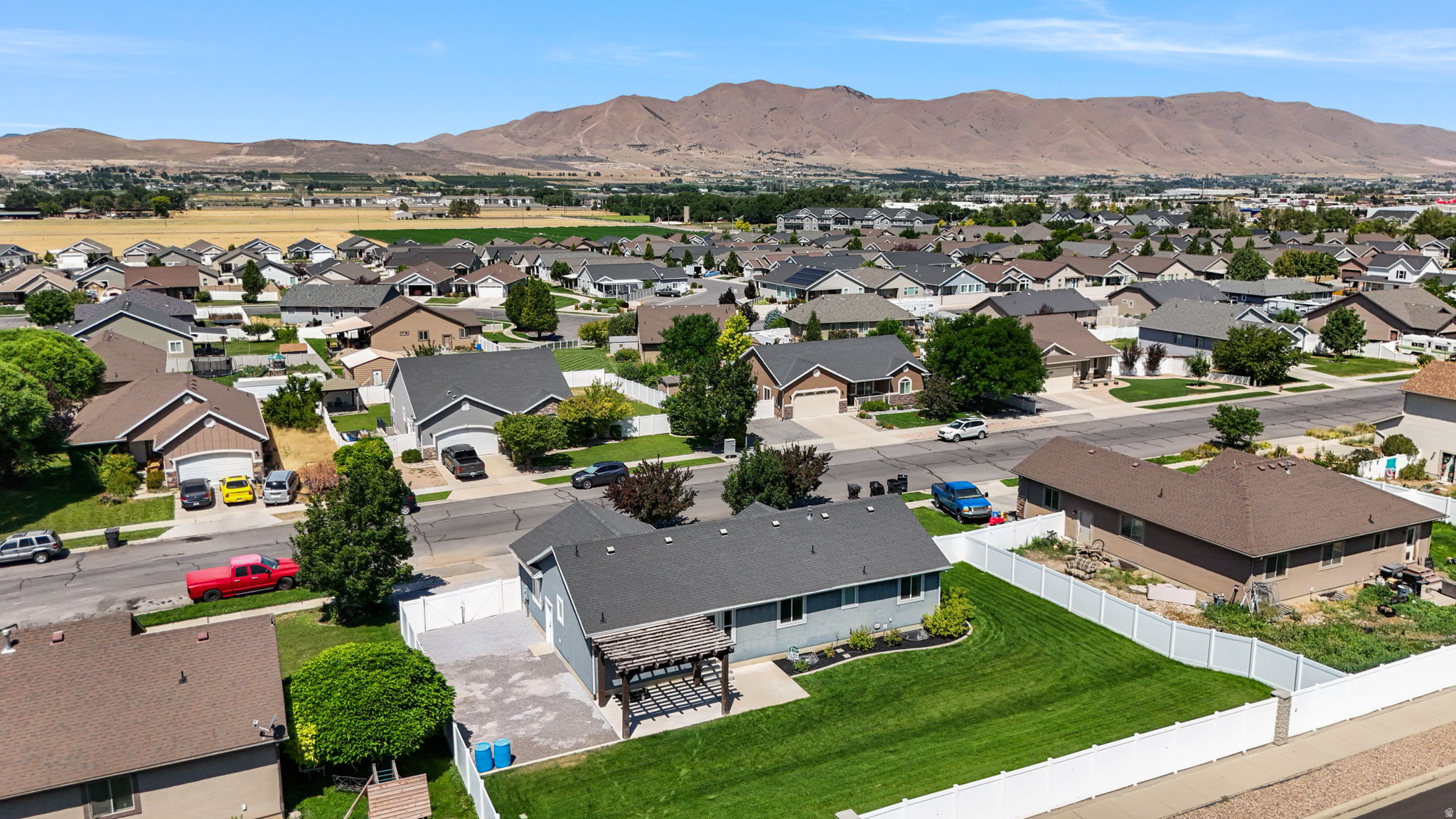 WINEGAR ESTATES - Residential