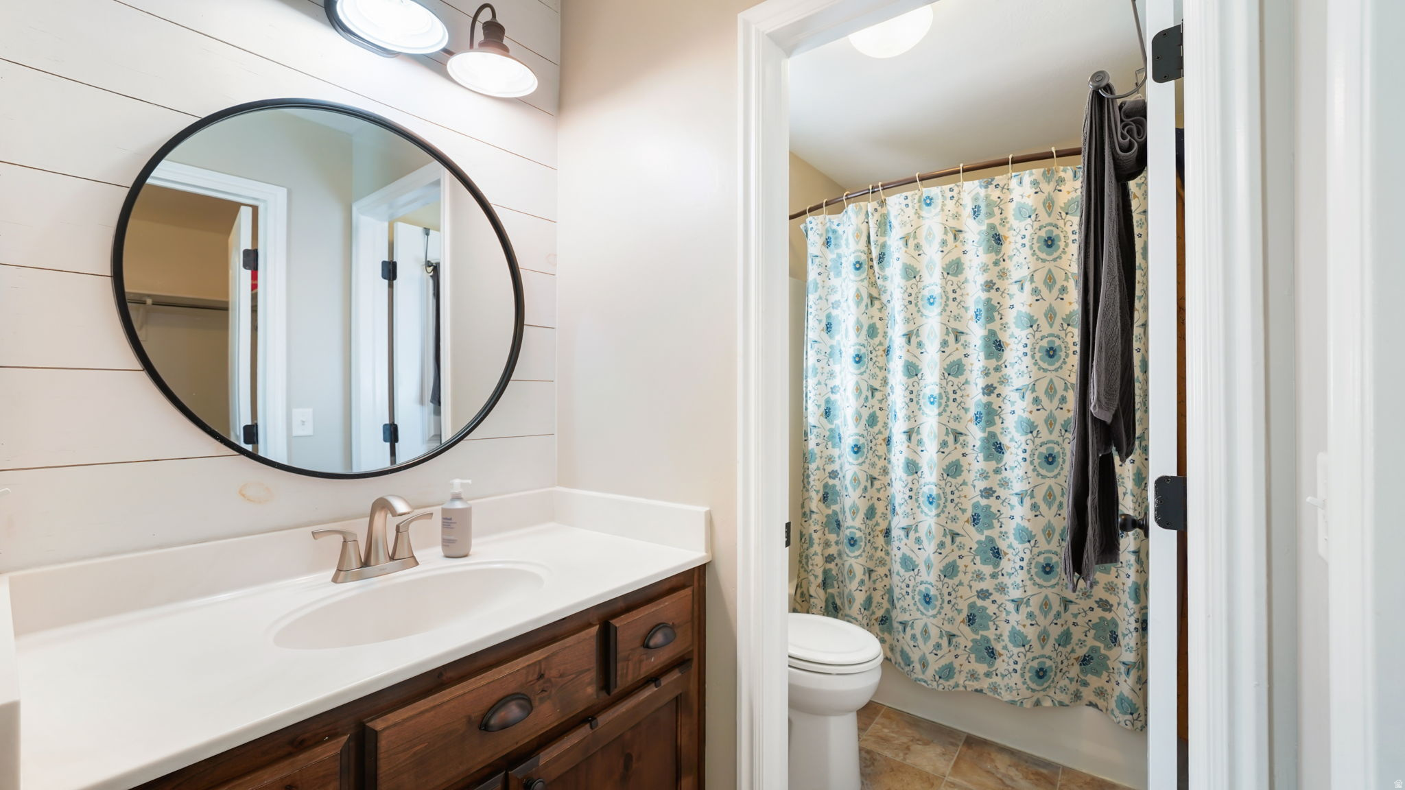 WINEGAR ESTATES - Residential