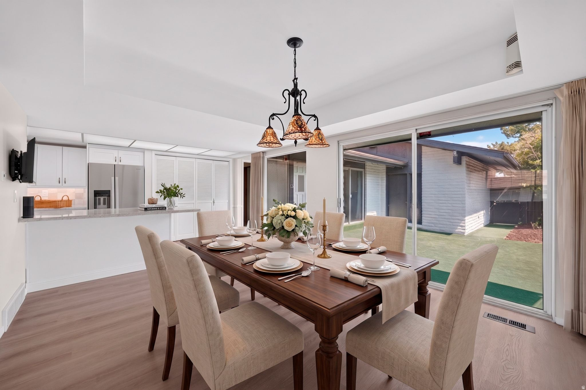 THREE FOUNTAINS - Residential