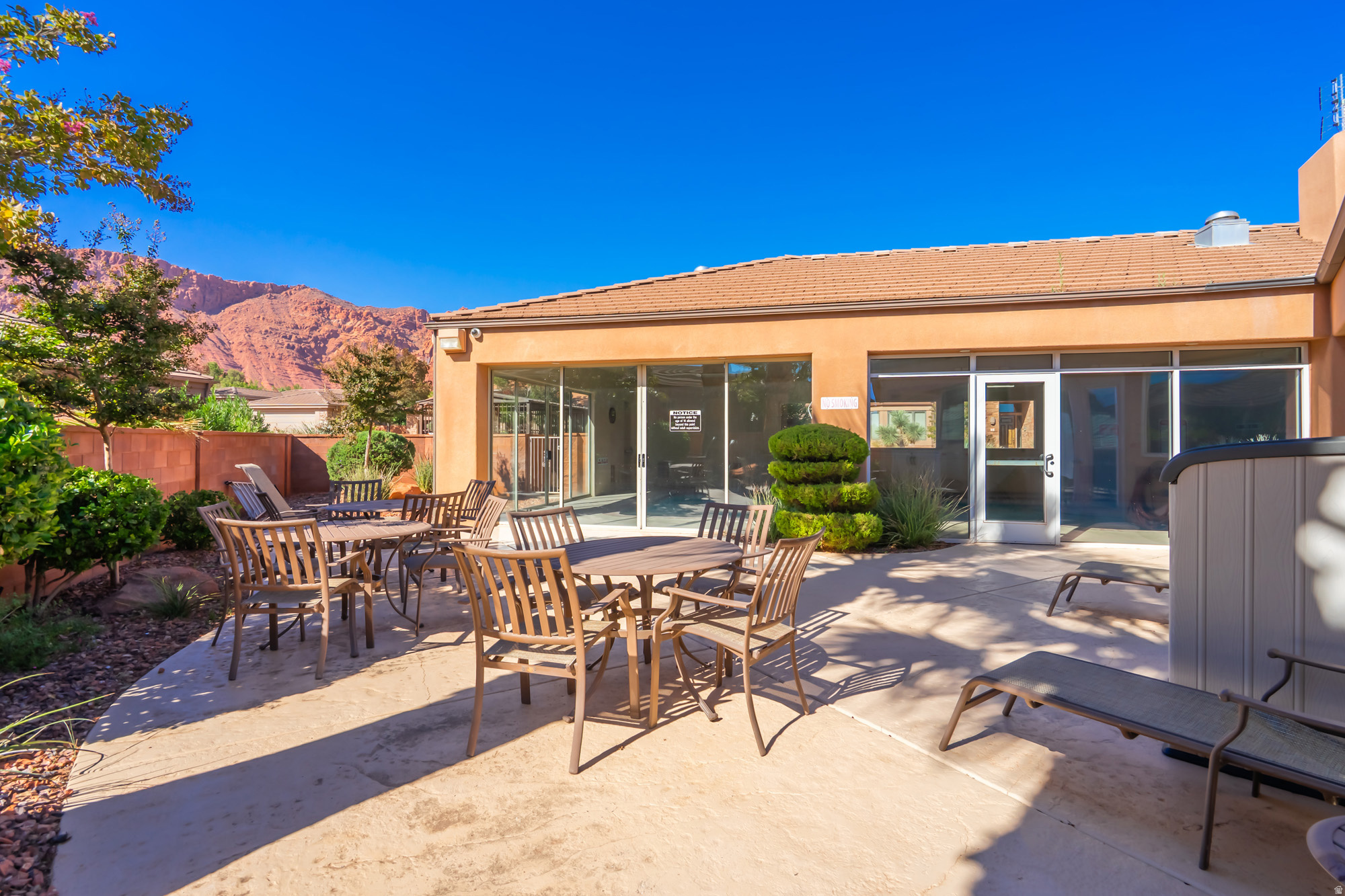 COPPER CANYON - Residential
