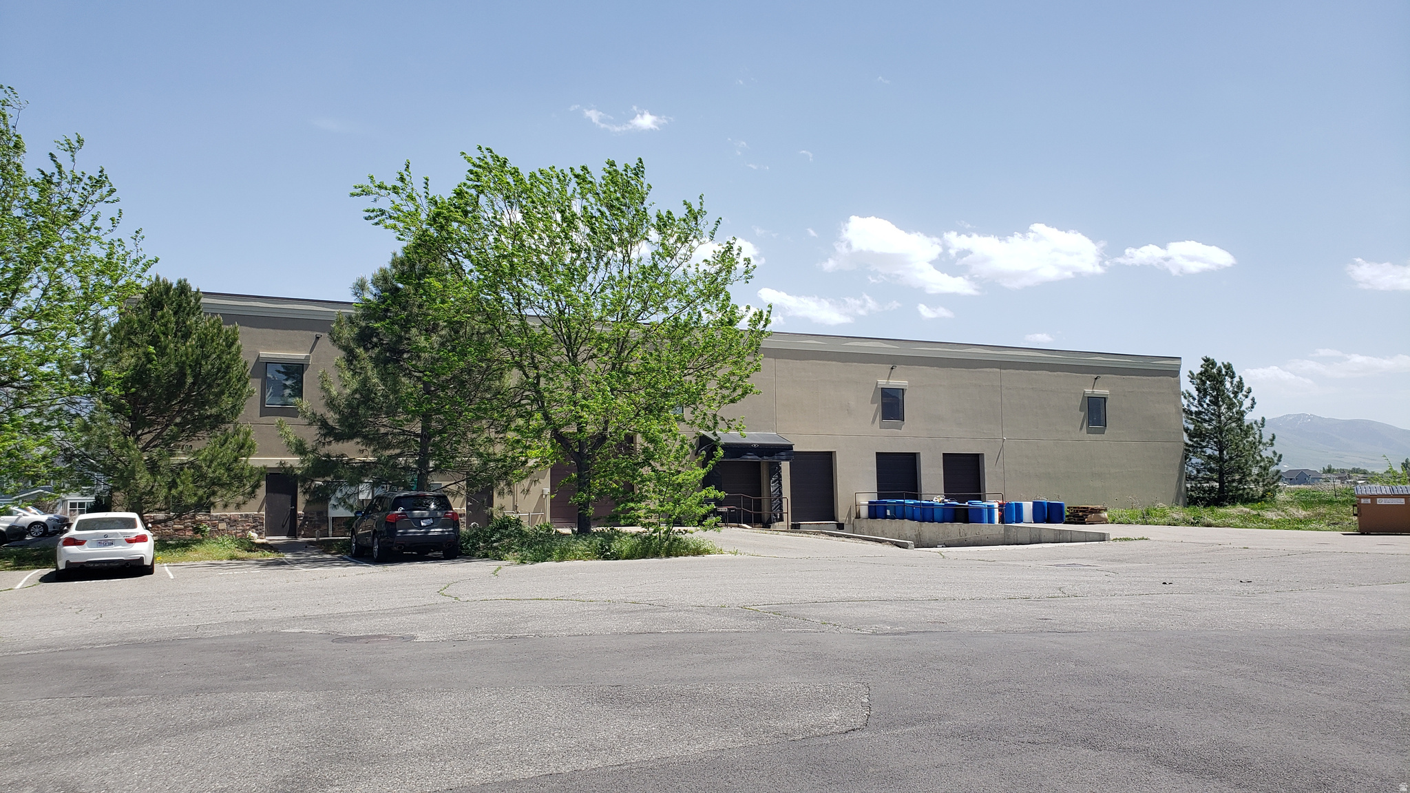 SIERRA COMMERCIAL PARK - Commercial Sale